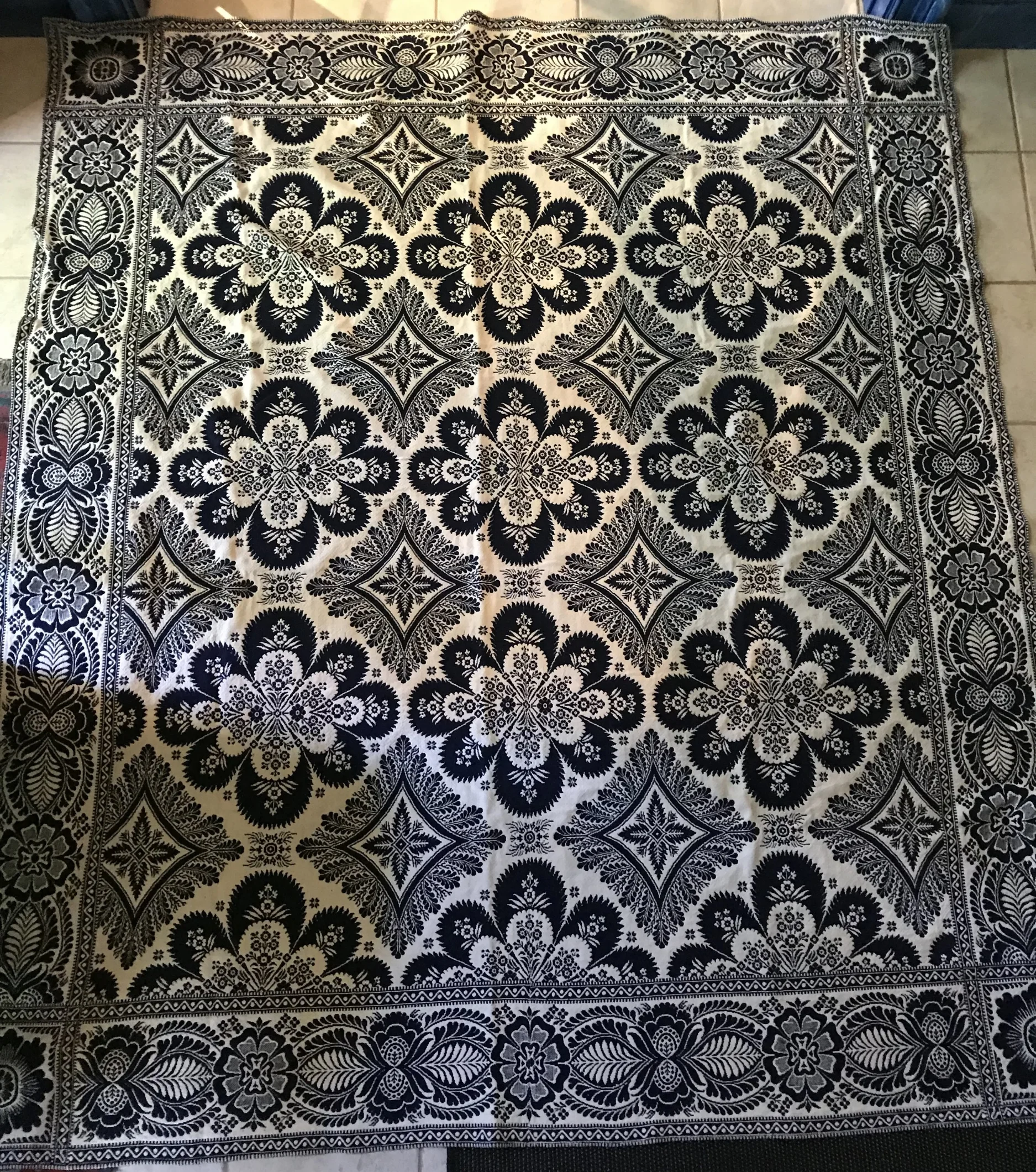 Jacquard - 75" w. x 86"l. (Tx-8)