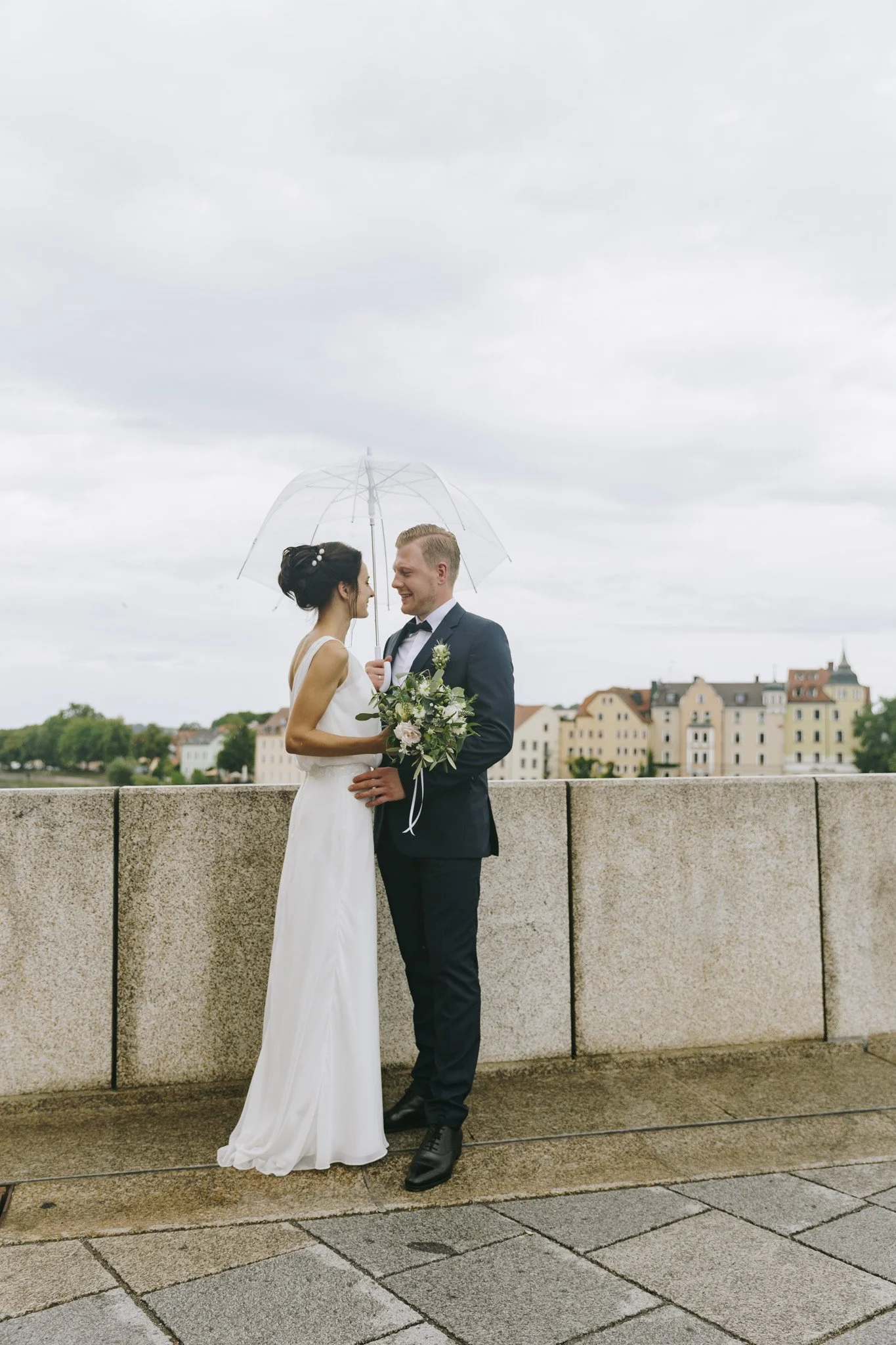 Hochzeitsfotografie-Regensburg-Schwandorf-civil-wedding-city-21.jpg