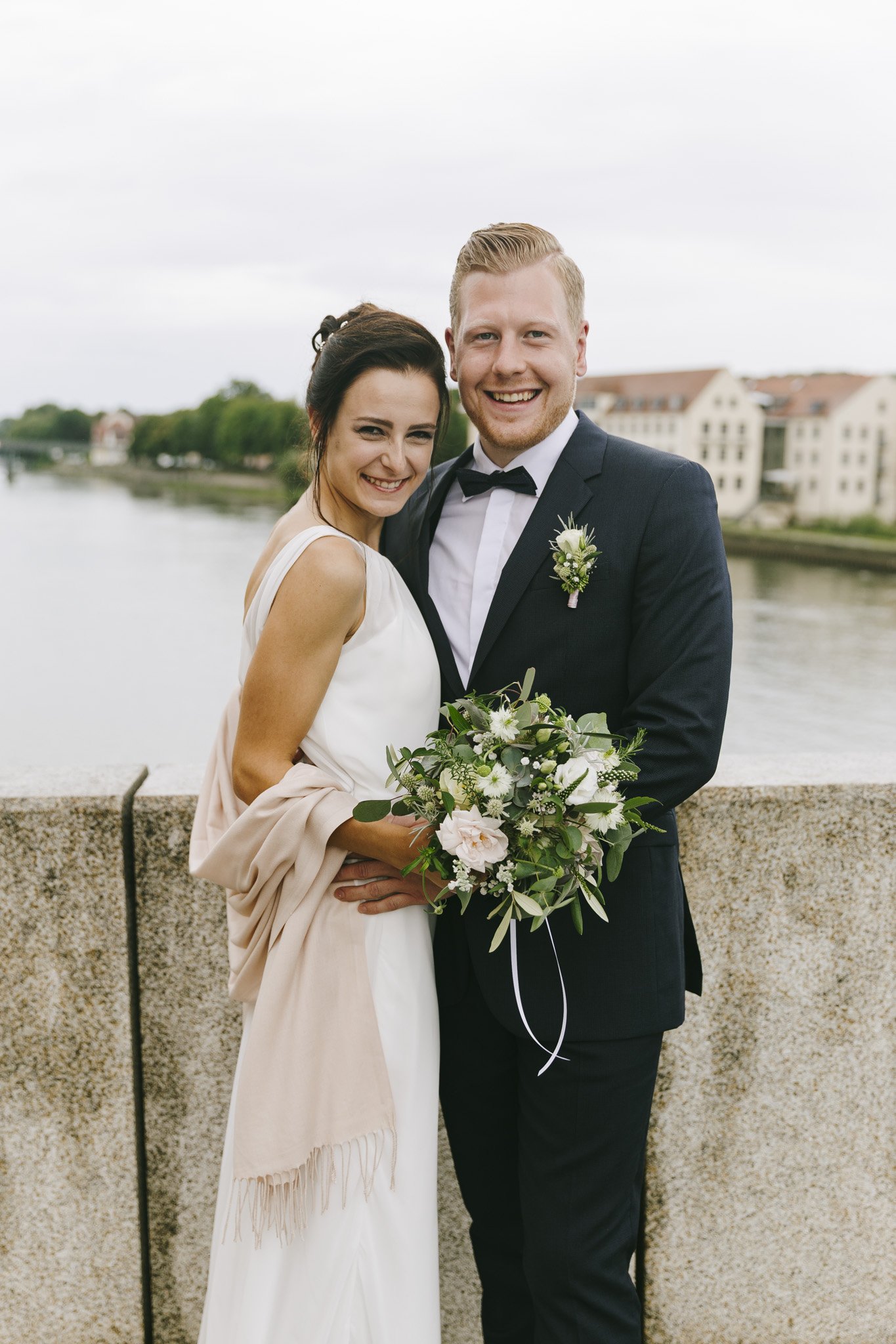 Hochzeitsfotografie-Regensburg-Schwandorf-civil-wedding-city-13.jpg