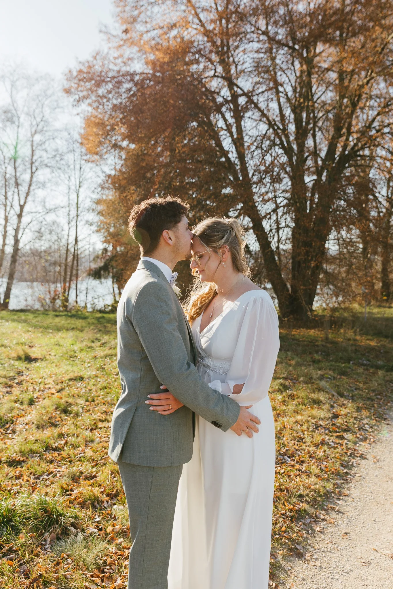 Hochzeitsfotograf-Schwandorf-Regensburg-civilwedding-photographer-modern44.jpg