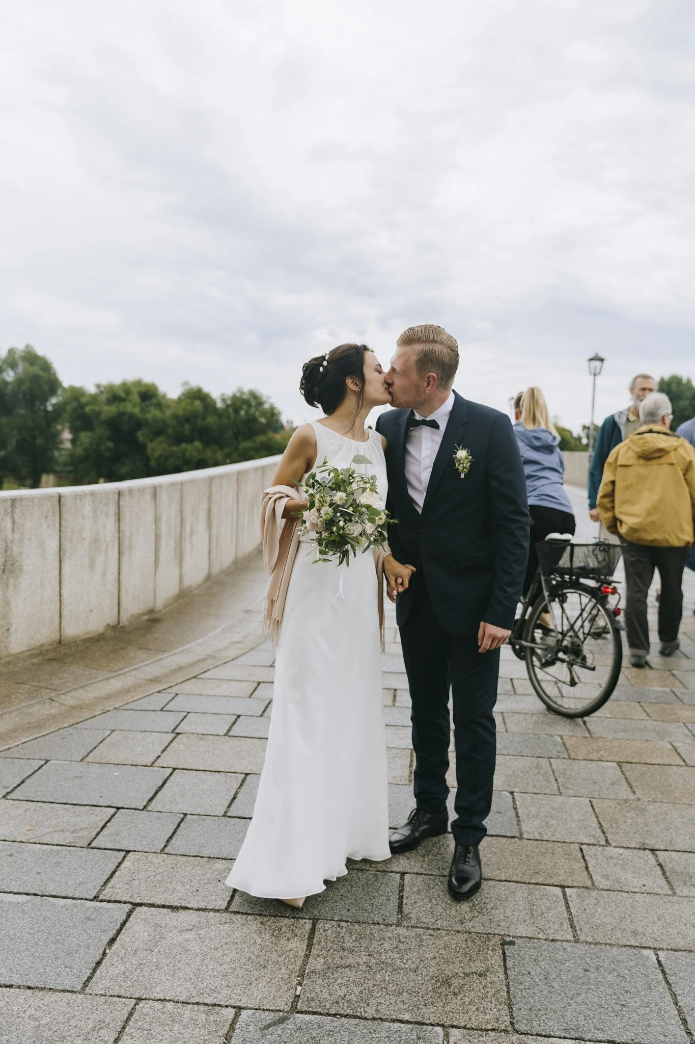 Hochzeitsfotografie-Regensburg-Schwandorf-civil-wedding-city-17.jpg