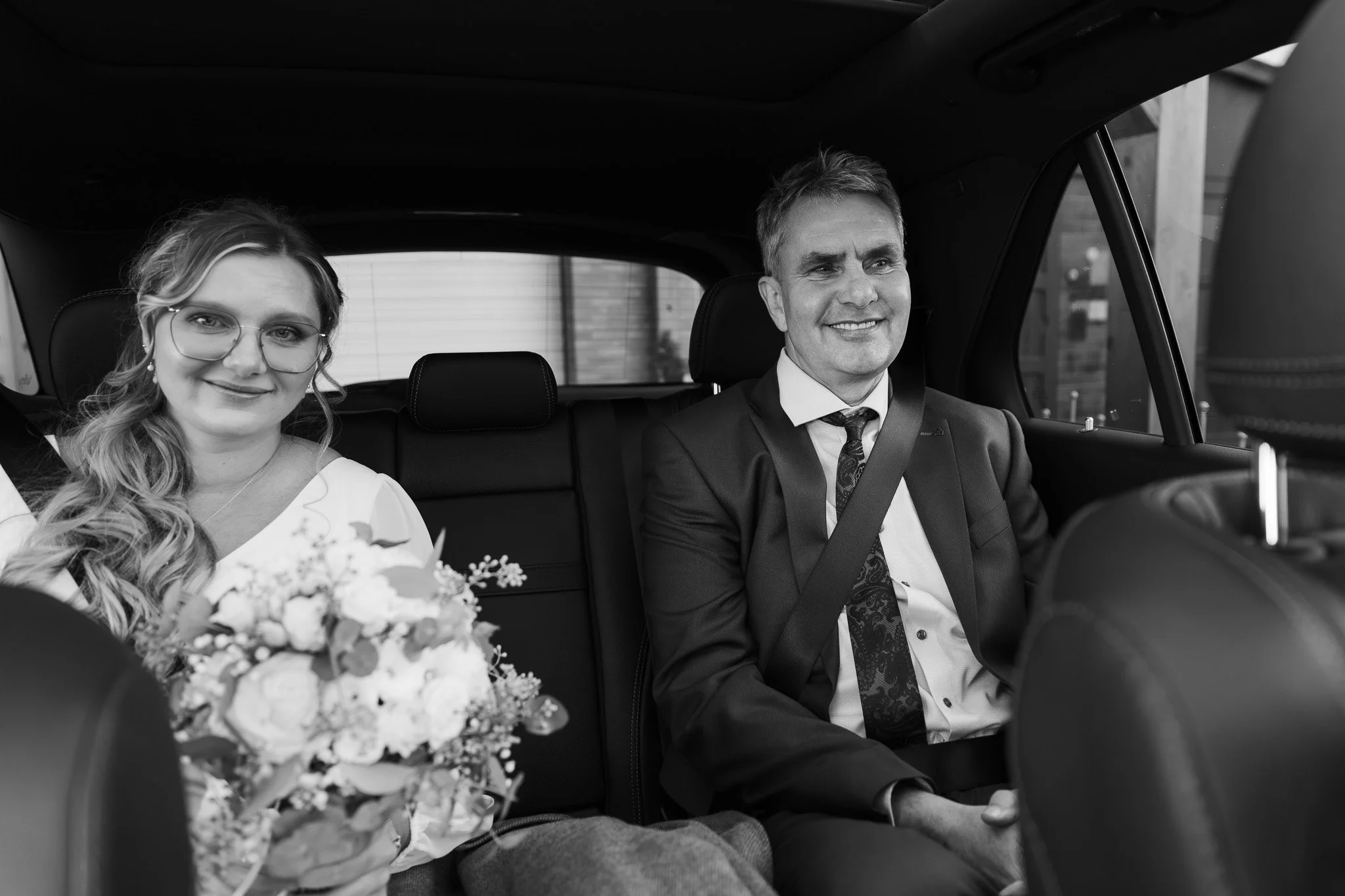 Hochzeitsfotograf-Schwandorf-Regensburg-civilwedding-photographer-modern66.jpg