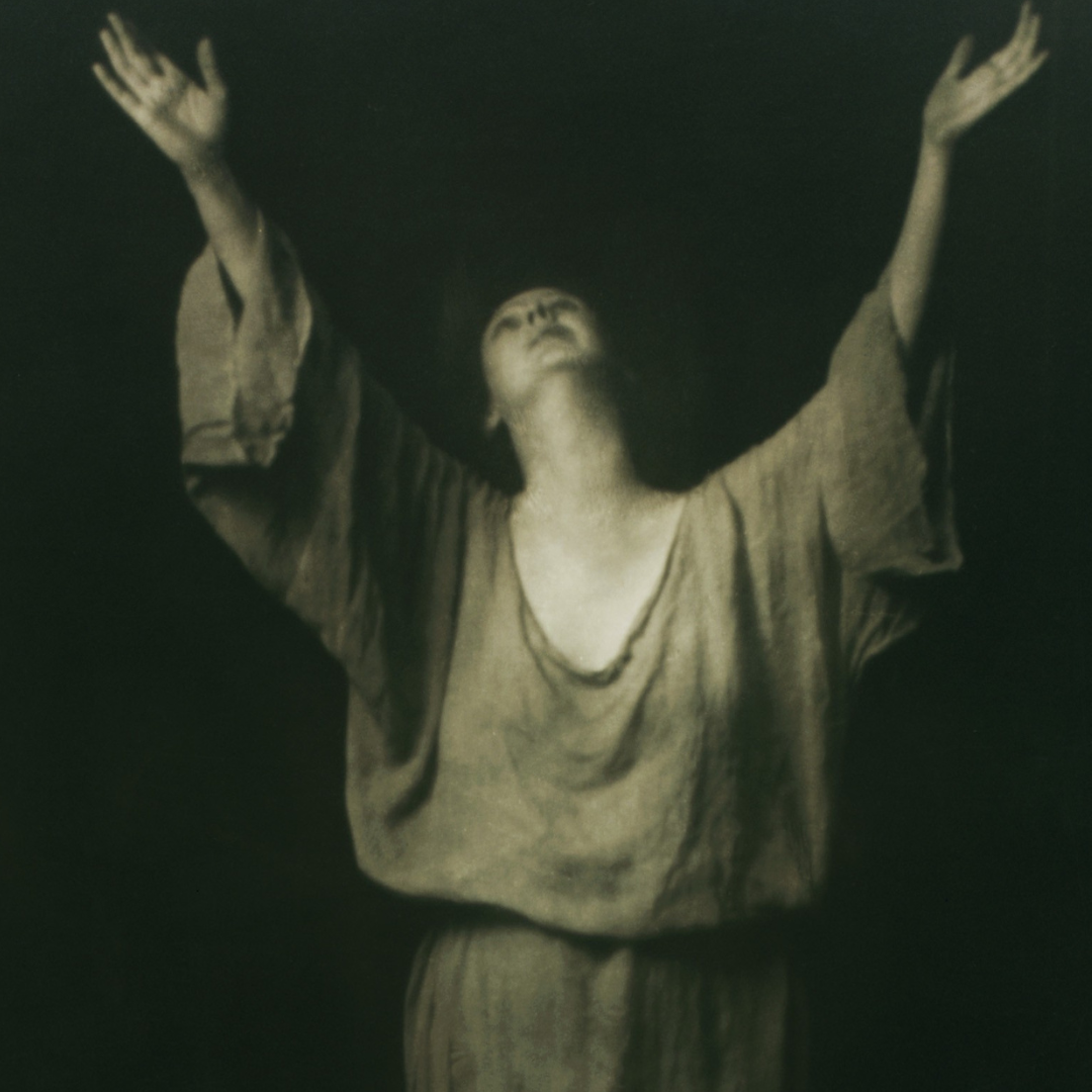 The Fascinating Life of Isadora Duncan