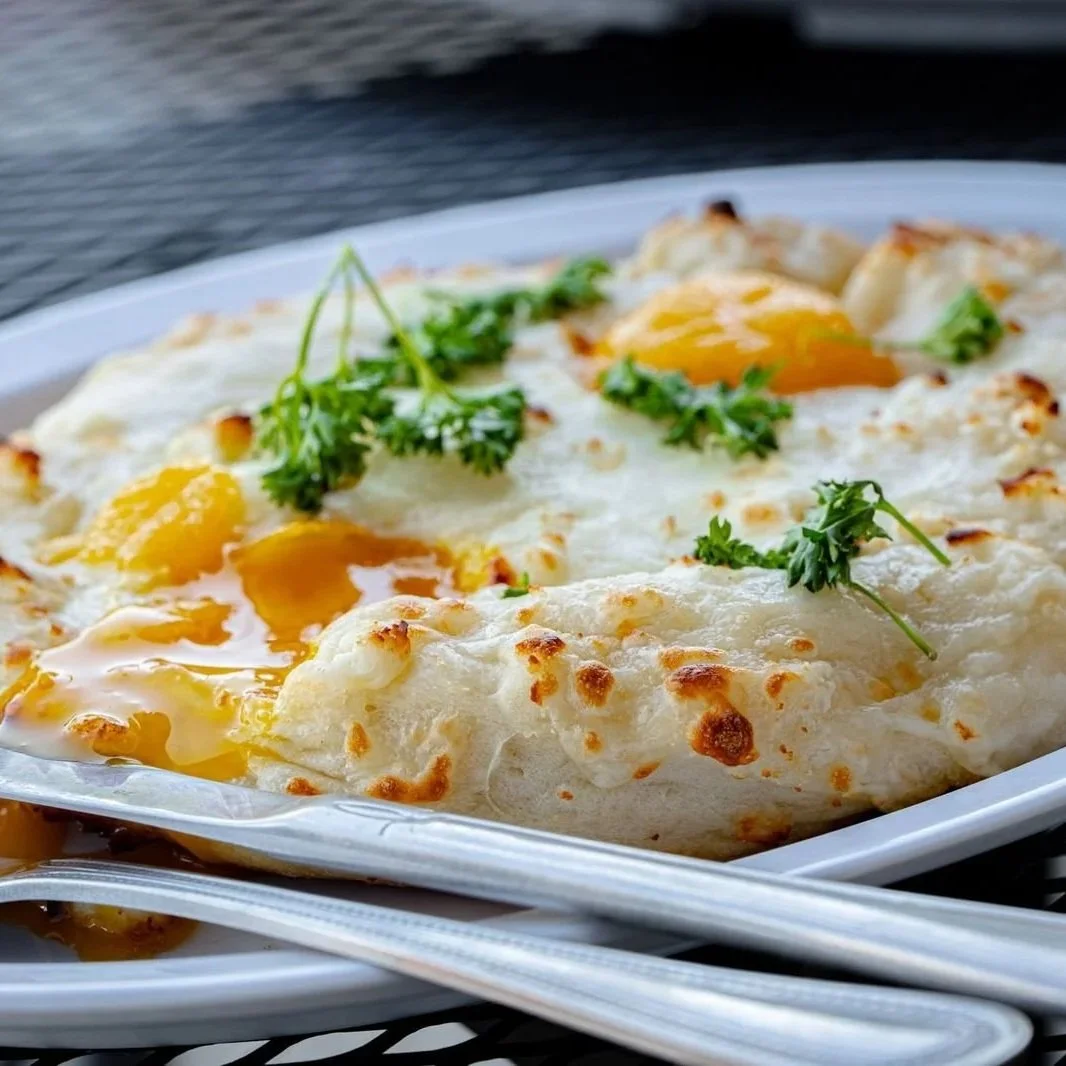 Adjaruli Khachapuri