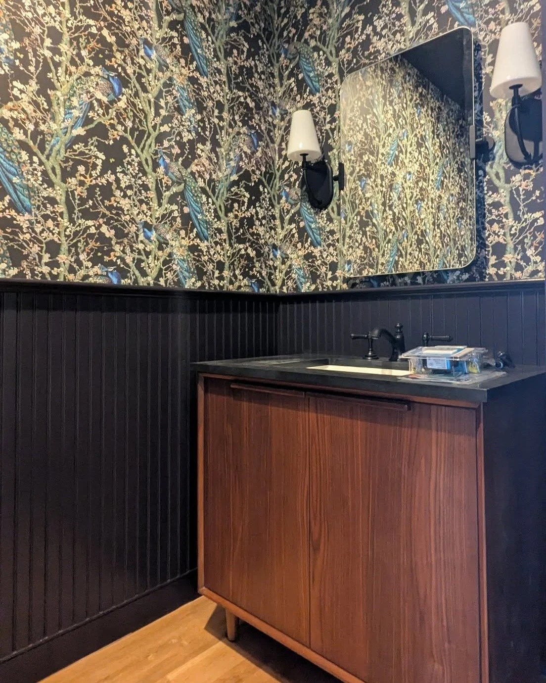 This recent bathroom renovation isn't completely done yet.
But I couldn't resist a good progress shot.
(Yes, there are a few finishing touches to be completed)

This bathroom is located at the core of the house.
No windows. No natural light.
So Tight