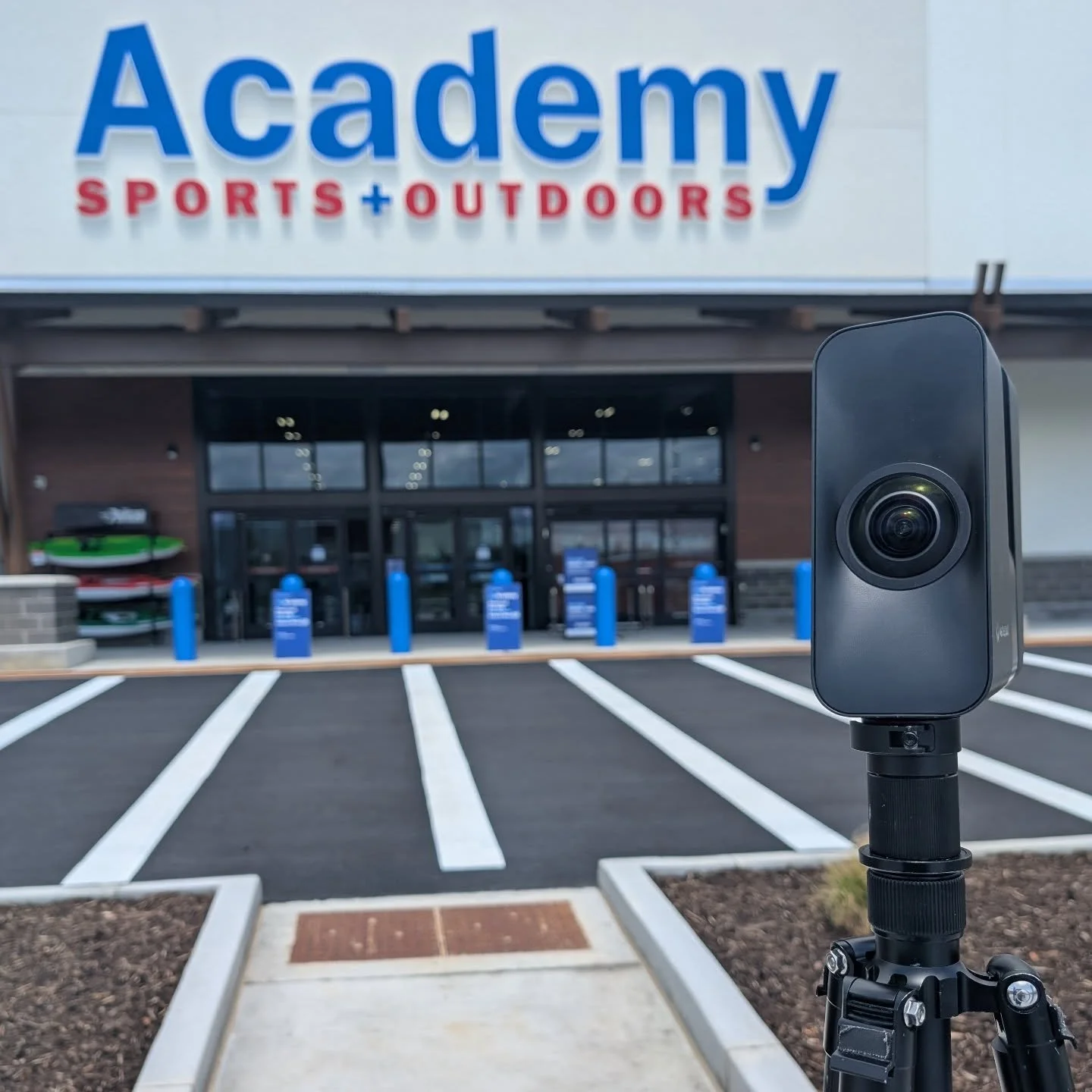 What a doozy! 62k+ sqft of the brand new, newly constructed and now open @academy was @virtualhomey latest and one the largest locations in the past few months. While the storm rolled through, the entire interior was done in one sitting, and right at