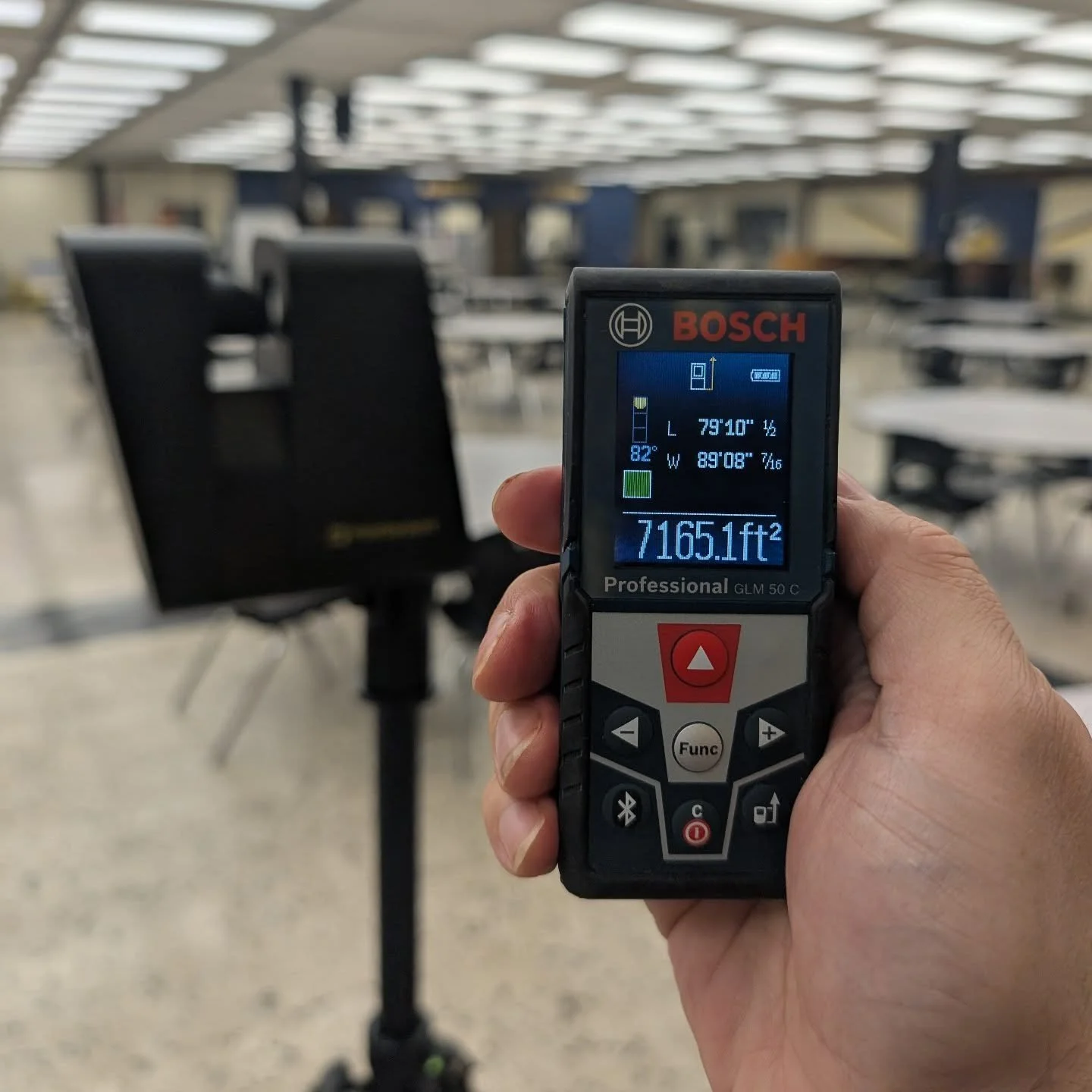 That's over 7,000sqft of High School captured this afternoon as we just wrapped up the first school we have been to (other than universities) @virtualhomey