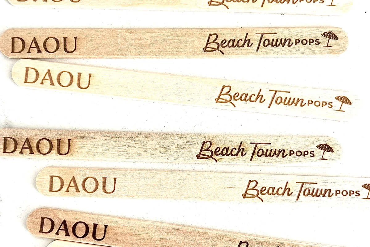 Custom branded popsicle sticks for Chicago trade show activation