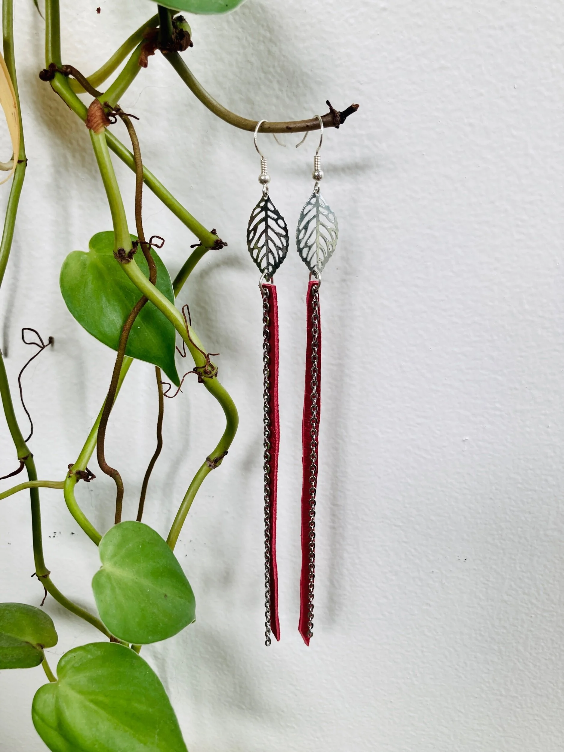 9D7B4D06-A0B7-49FF-9932-663D159420D9