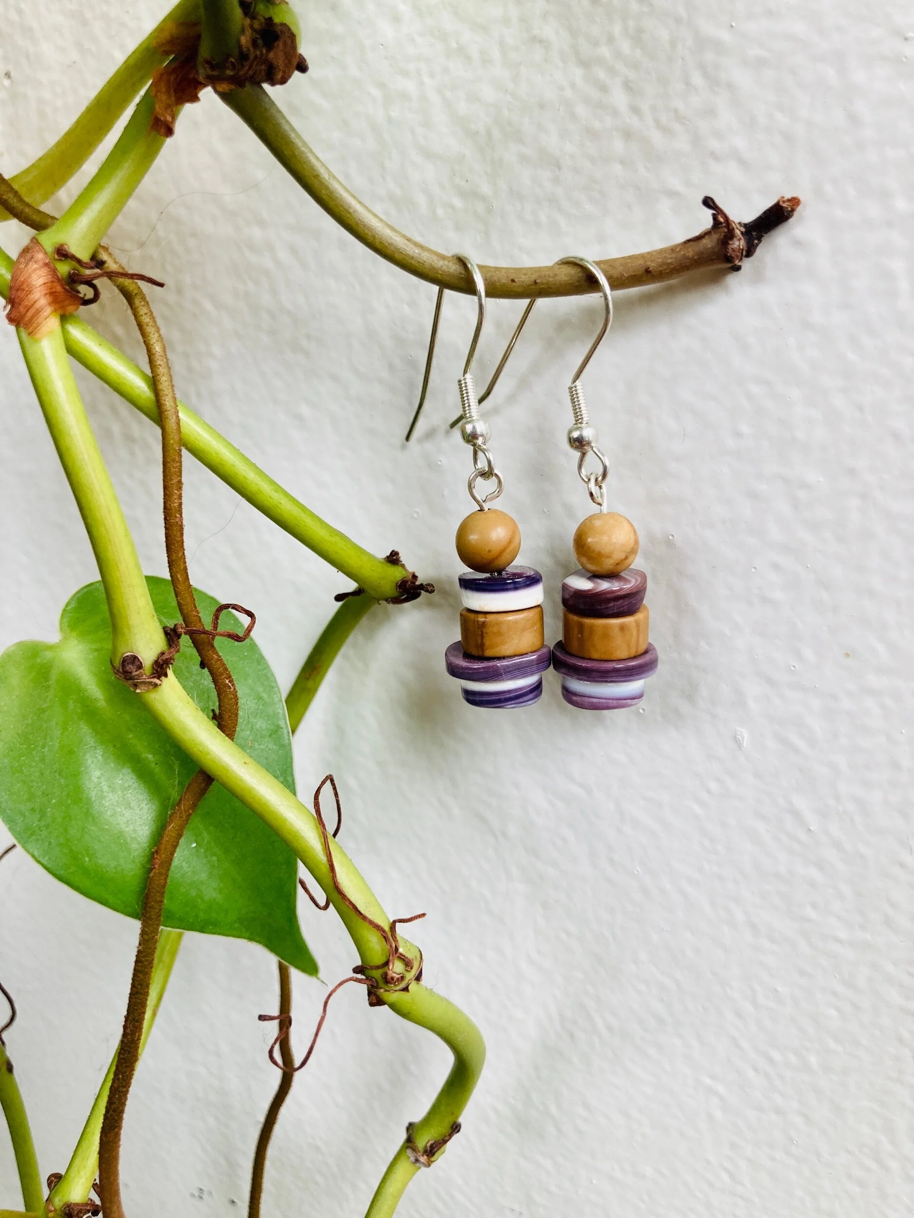 DCF23A8B-FC9A-4CF3-AE3F-652014BA9C61