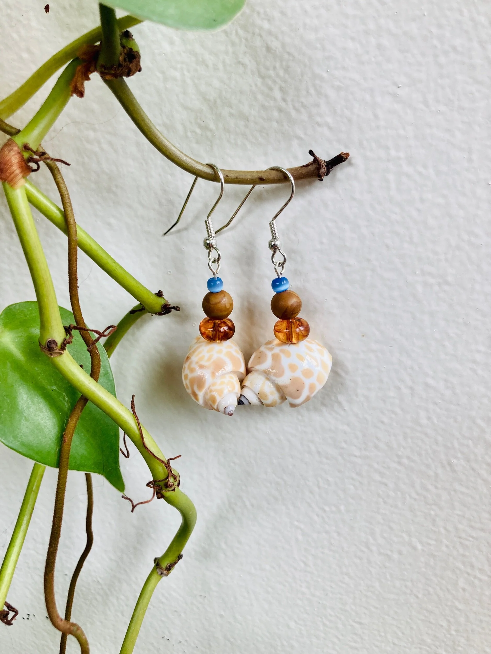 B80148E0-87C5-4AF7-9BE7-BC6F86C813DD