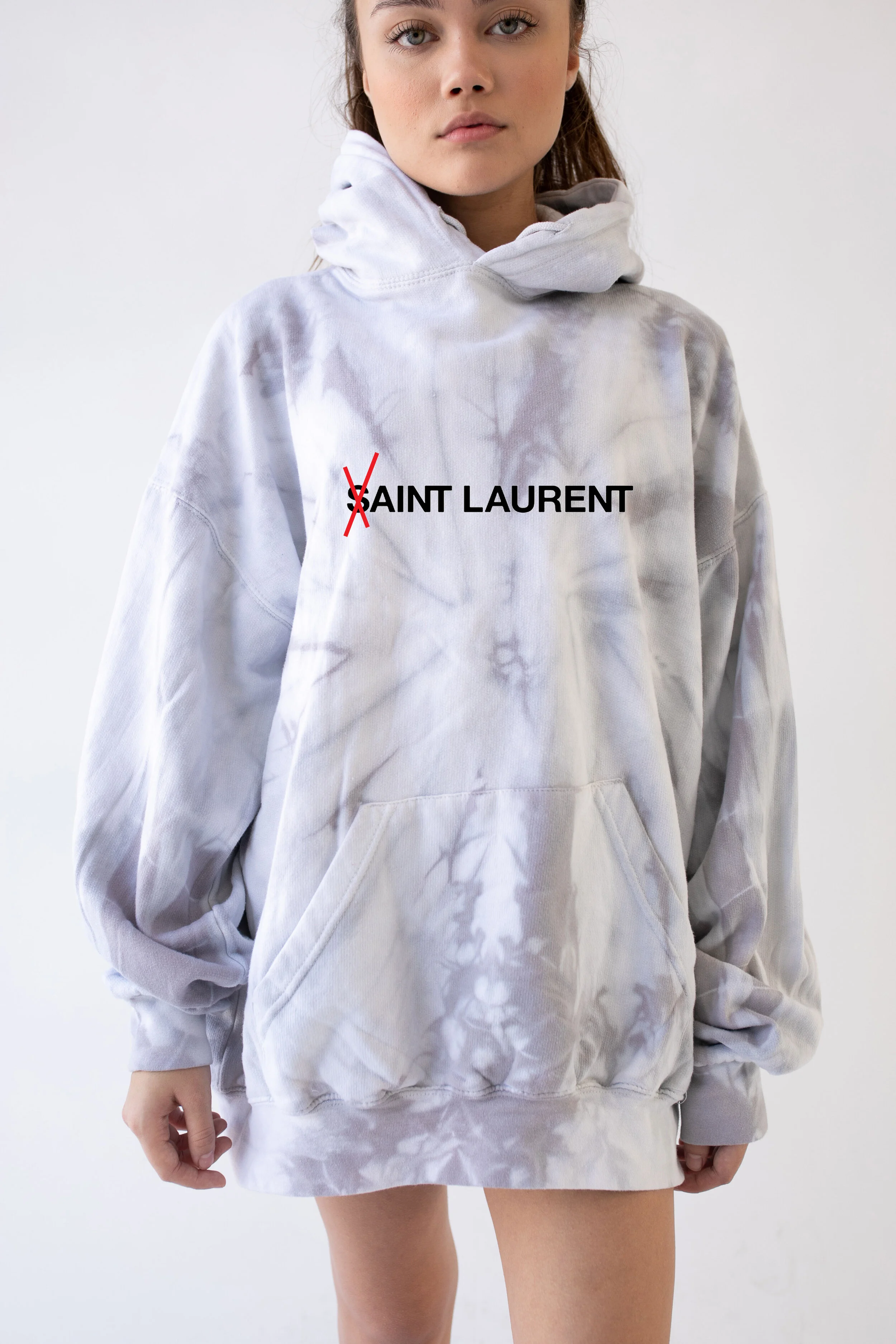 aint-laurent-white.jpg