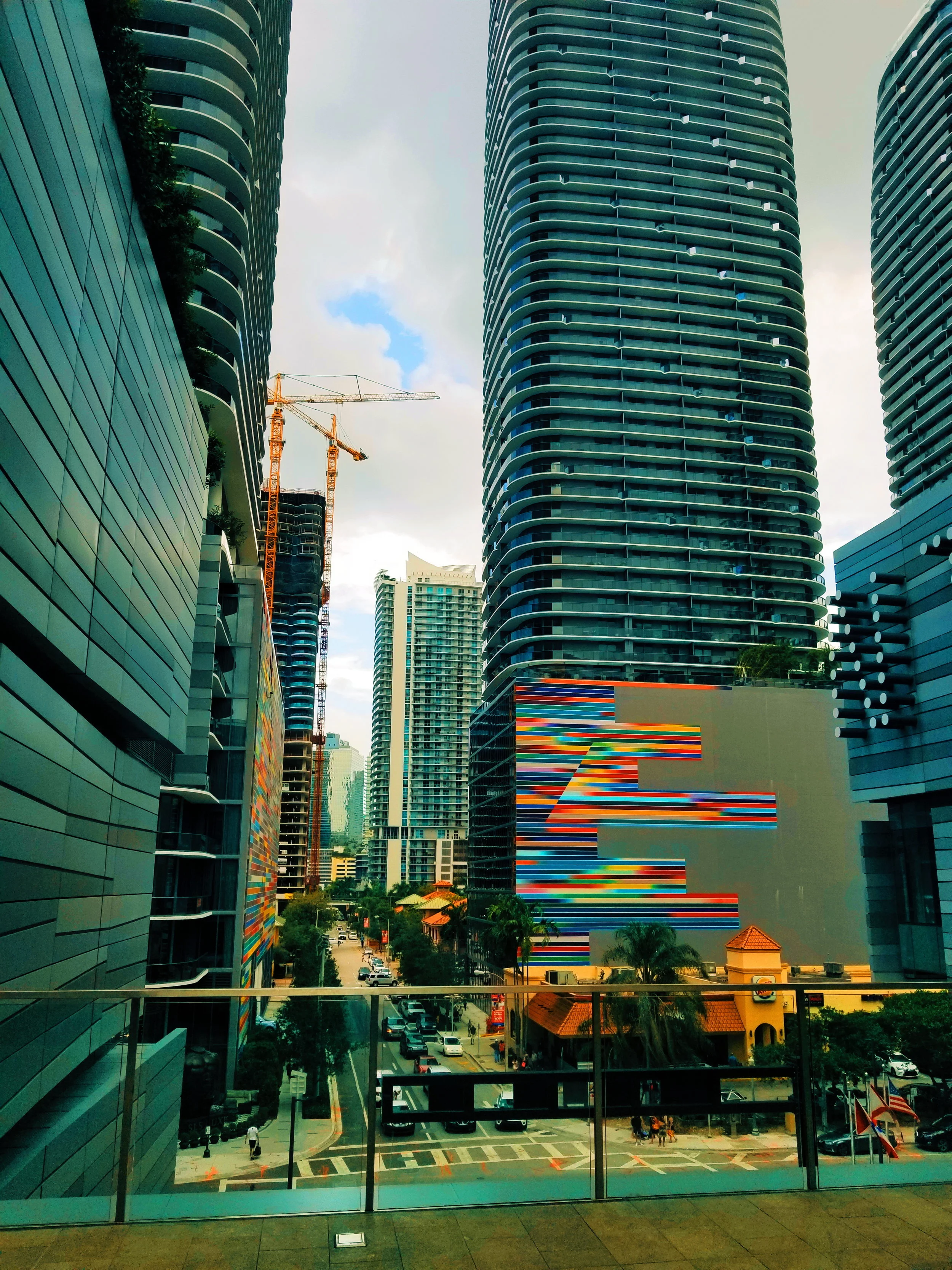  Bmiackell City Centre, Miami, FL 