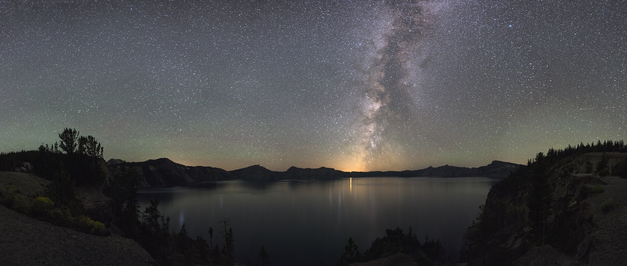 astronomy-cosmos-crater-lake-national-park-262669.jpg