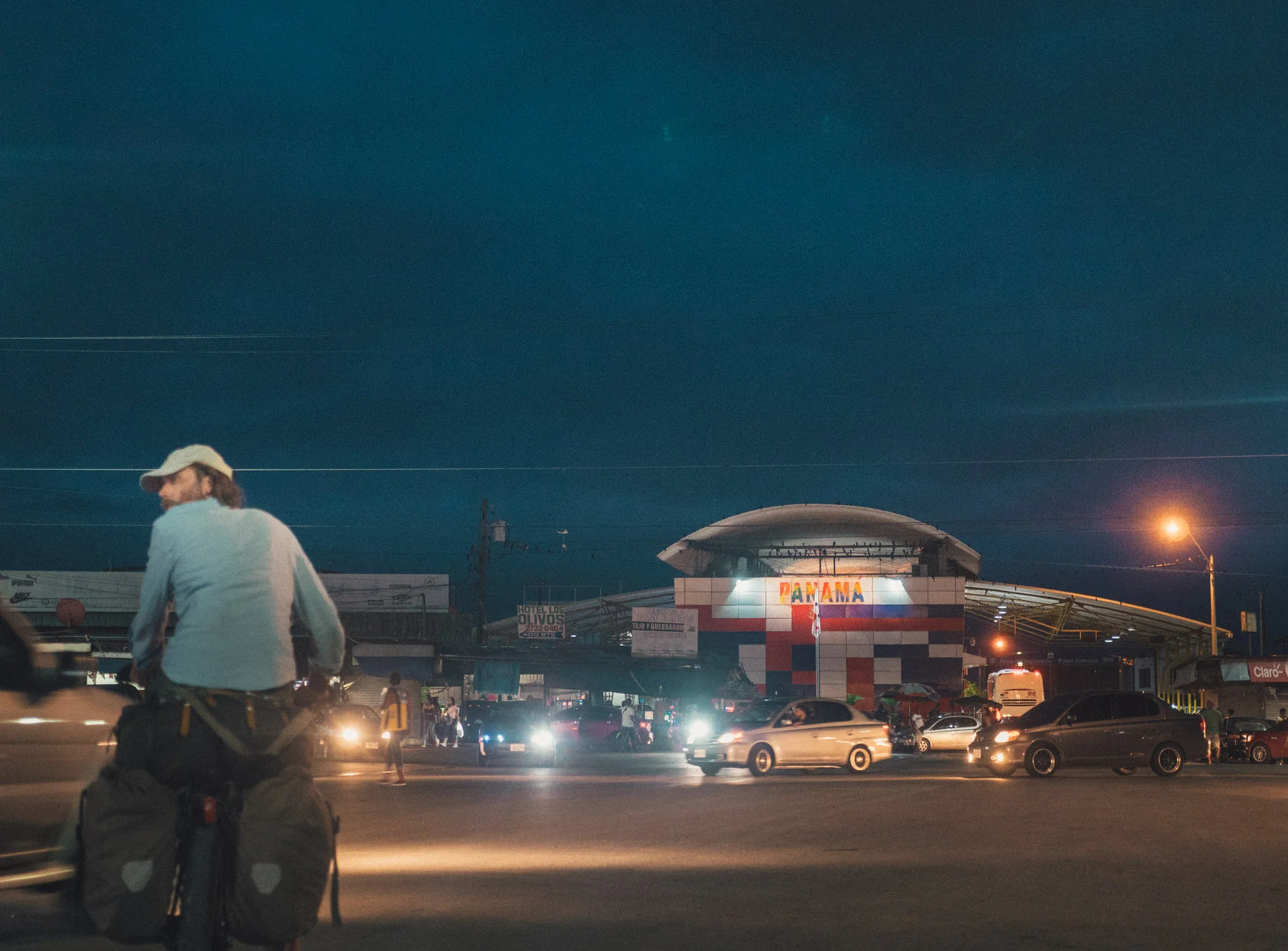 Border crossing Costa Rica - Panama.