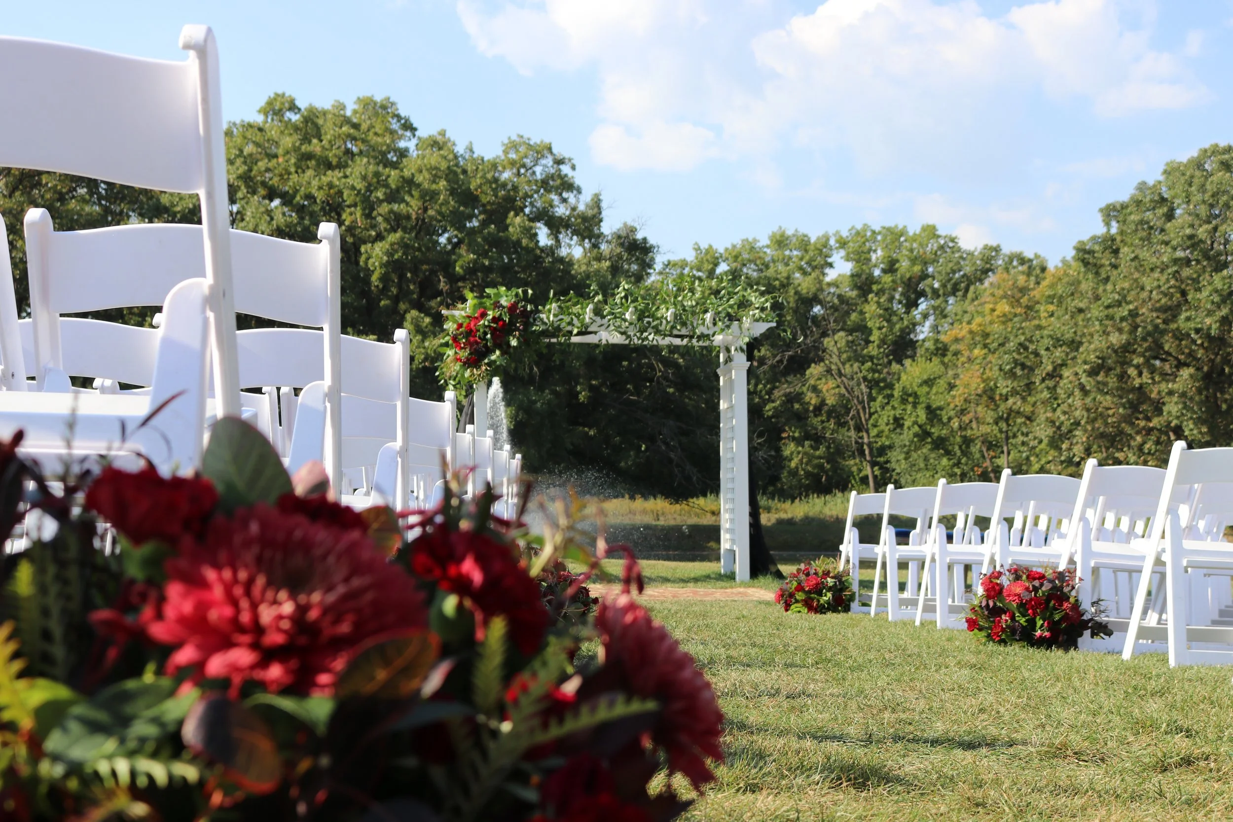 Aisle Decor