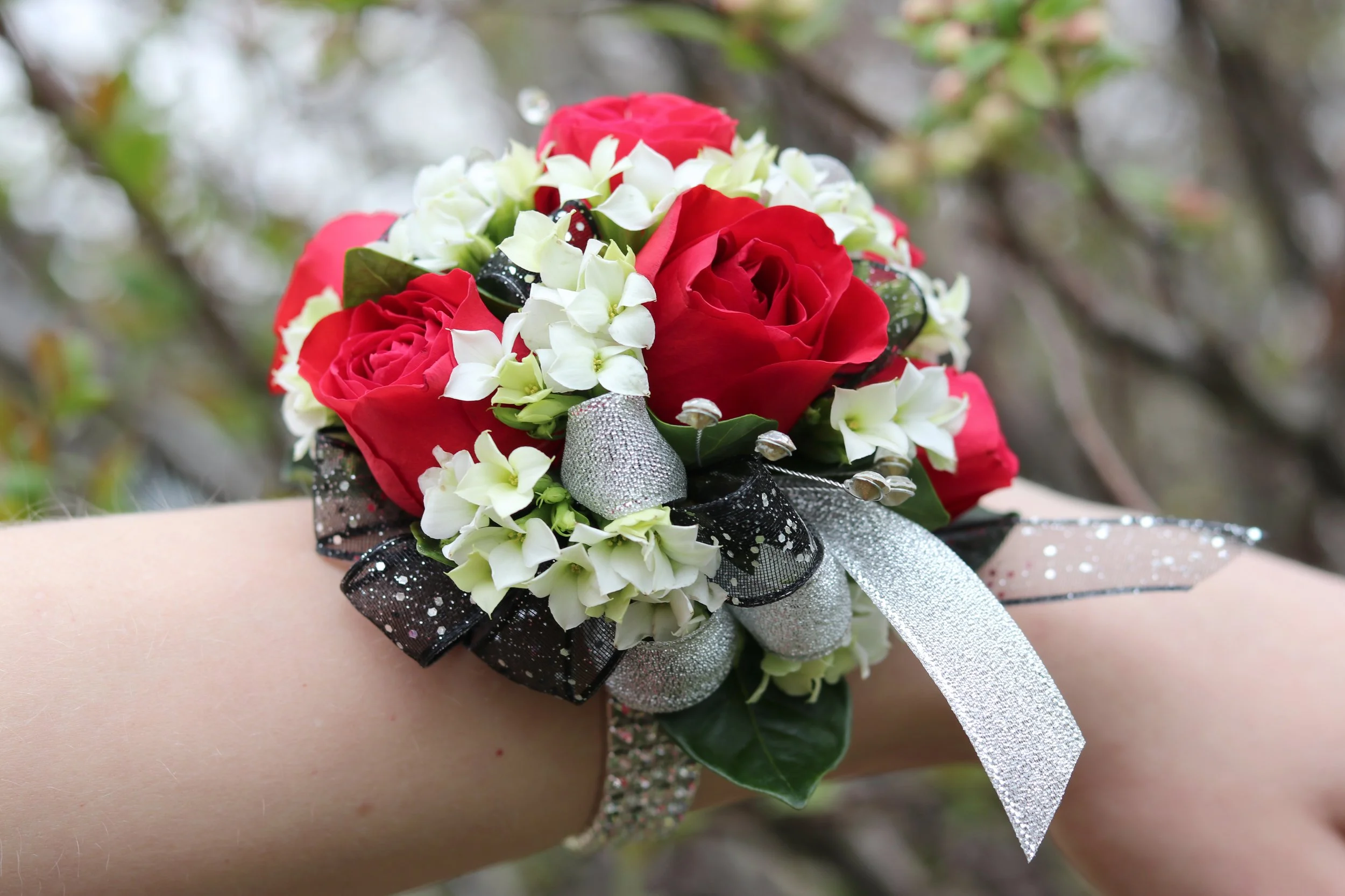 Corsage 15 3.jpg