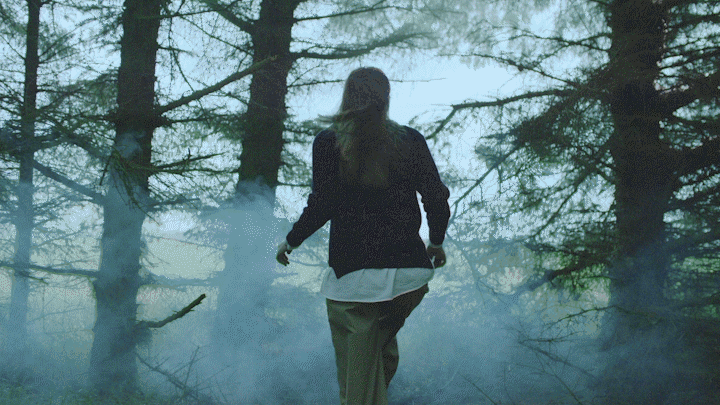 TomTor_Feel_it_Fall&Winter_Campaign_01ed_15s_20.gif