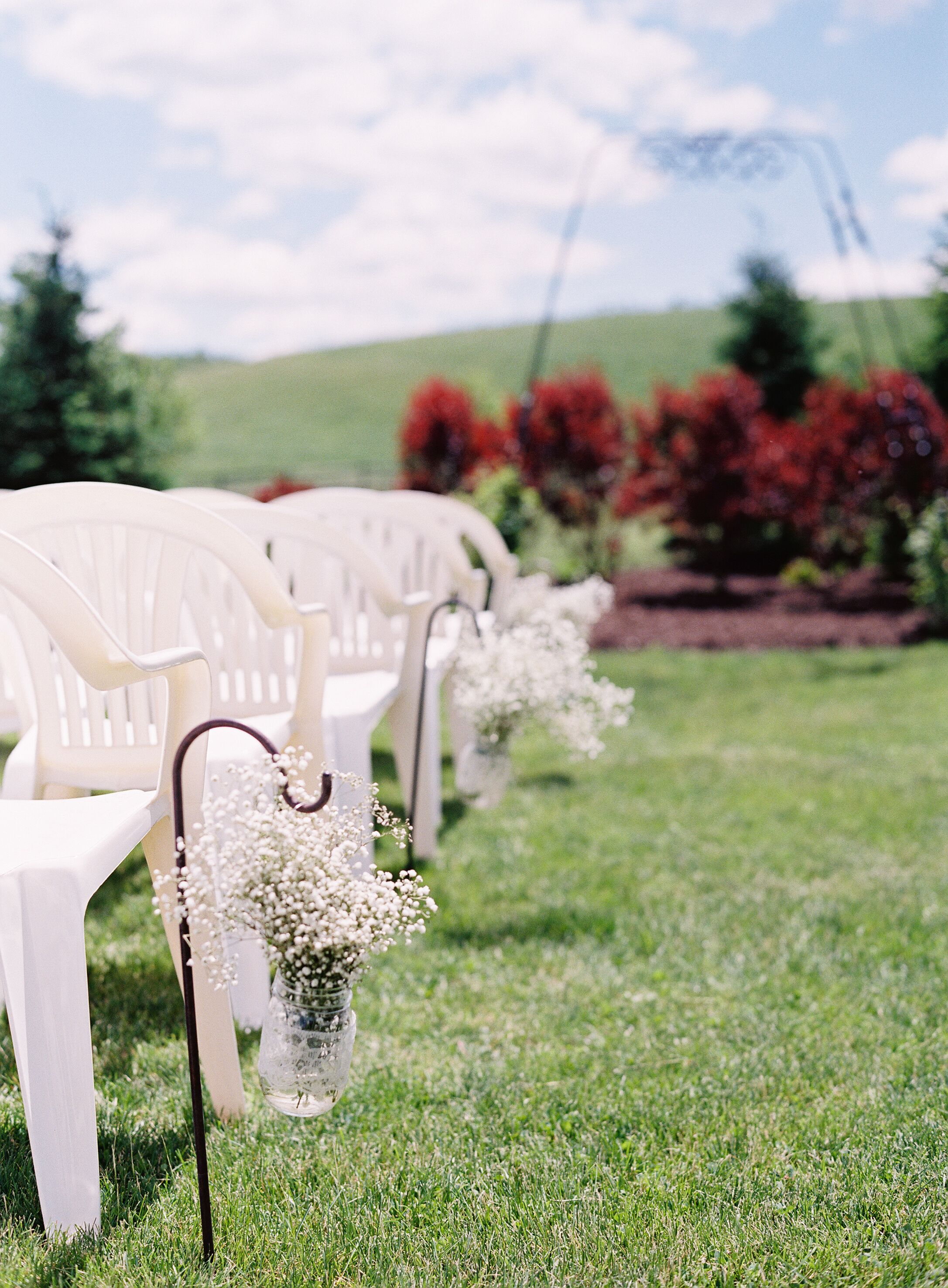 Mason Jar Aisle Runner_Armstrong Farms Prop Shop.jpg