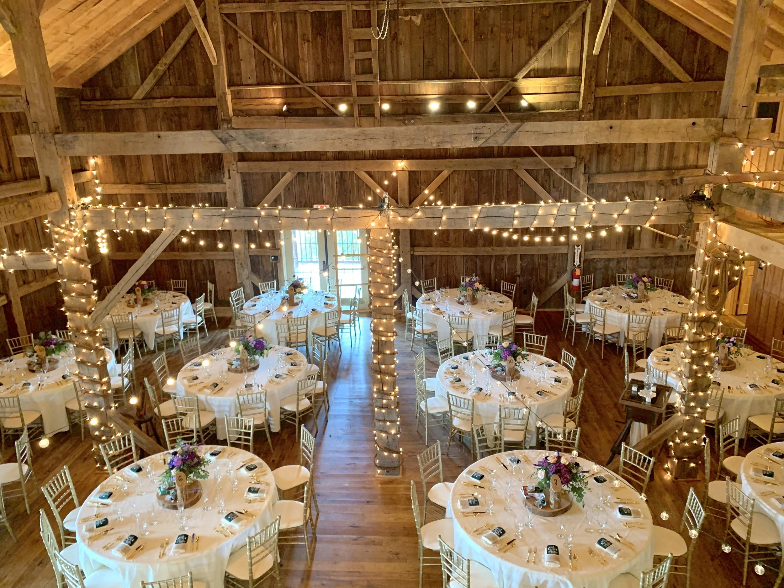 Armstrong Farms Fieldstone Barn wedding venue reception area