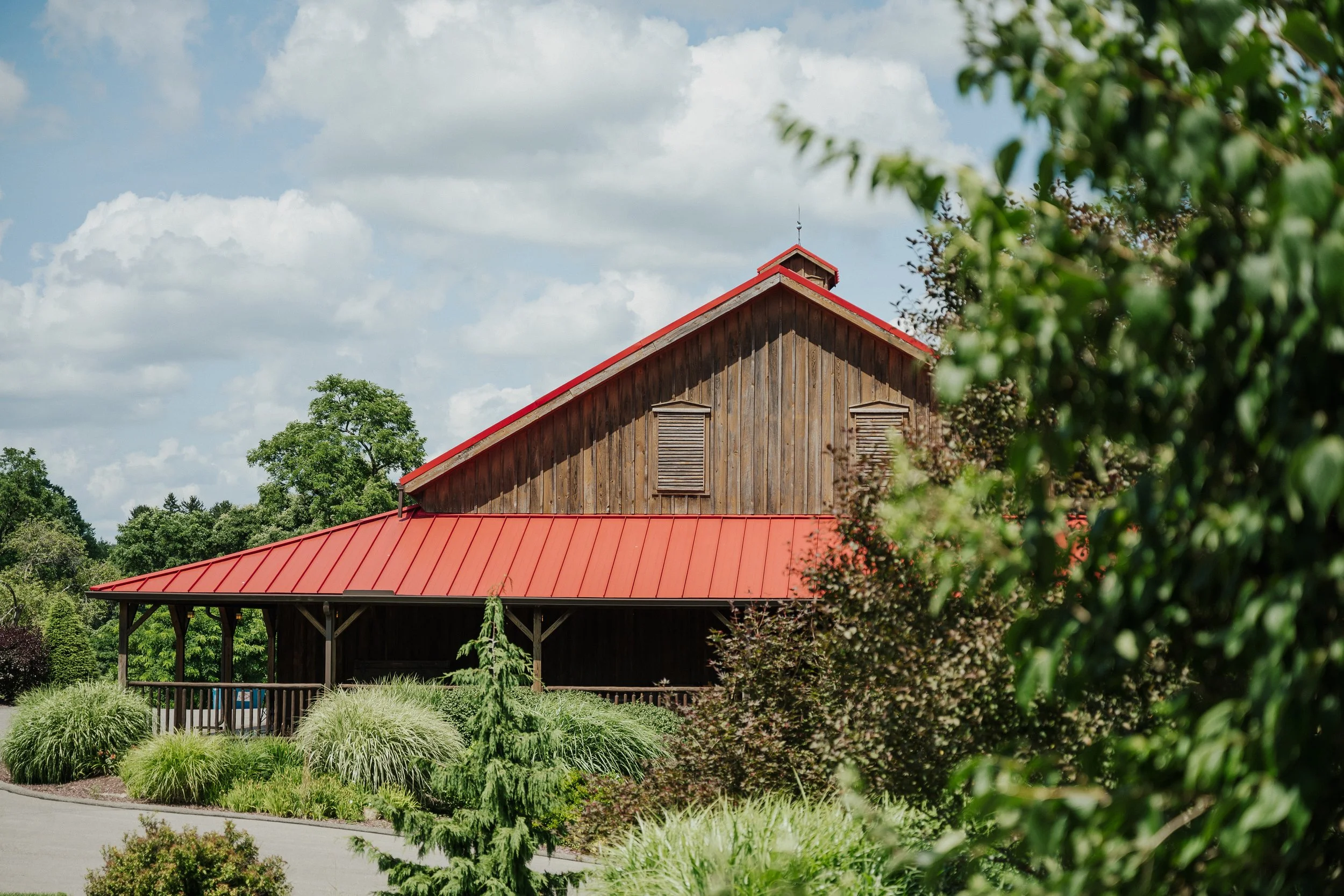 Armstrong Farms Fieldstone Barn Wedding Venue Western Pennsylvania