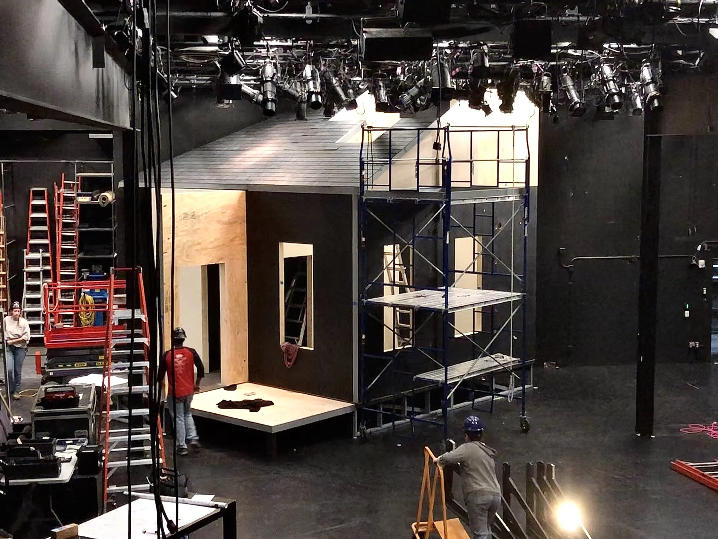 Tiny Beautiful Things, Long Wharf Theatre, 2019