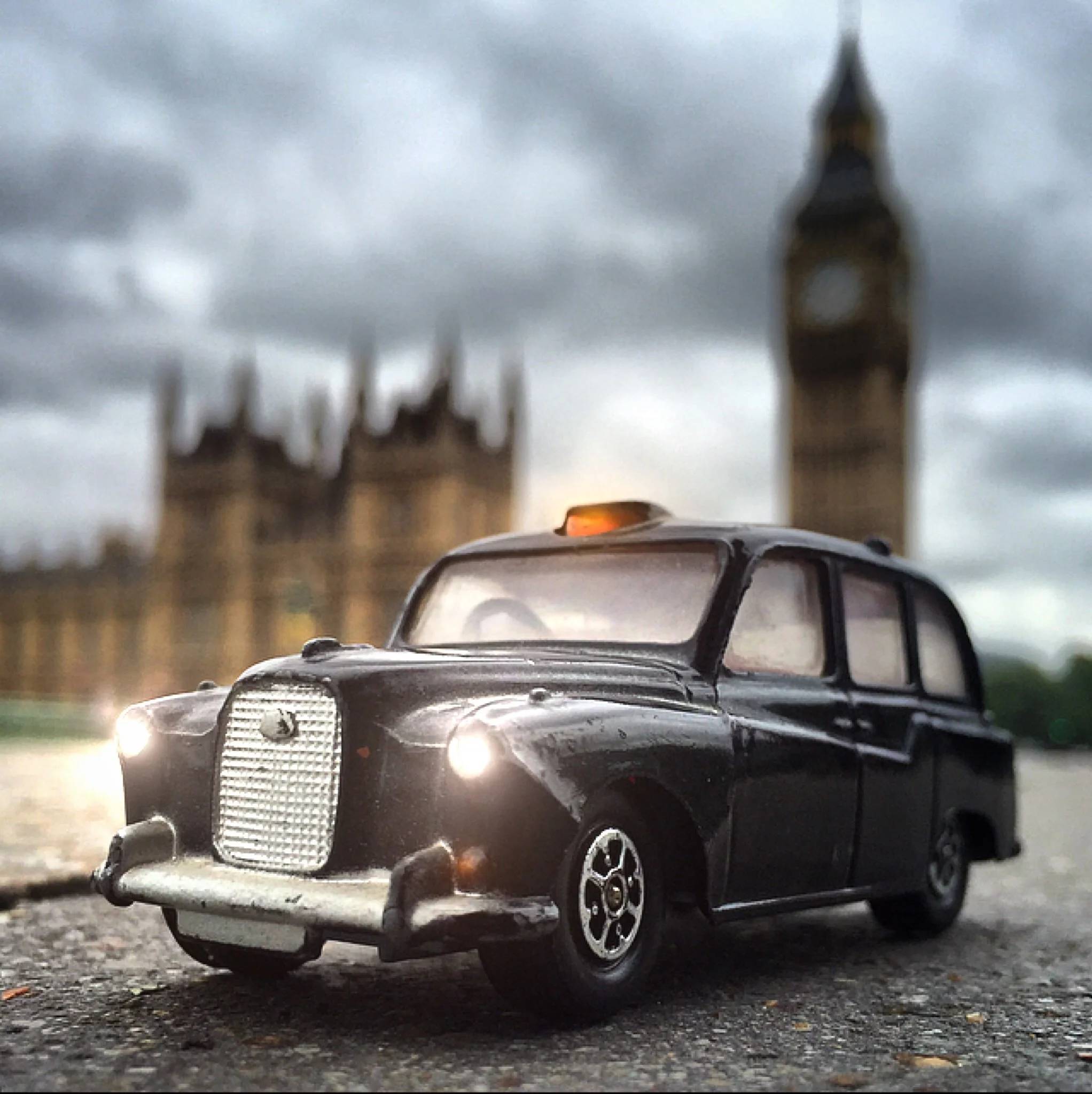 "When it's three o'clock in New York, it's still 1938 in London." —Bette Midler
