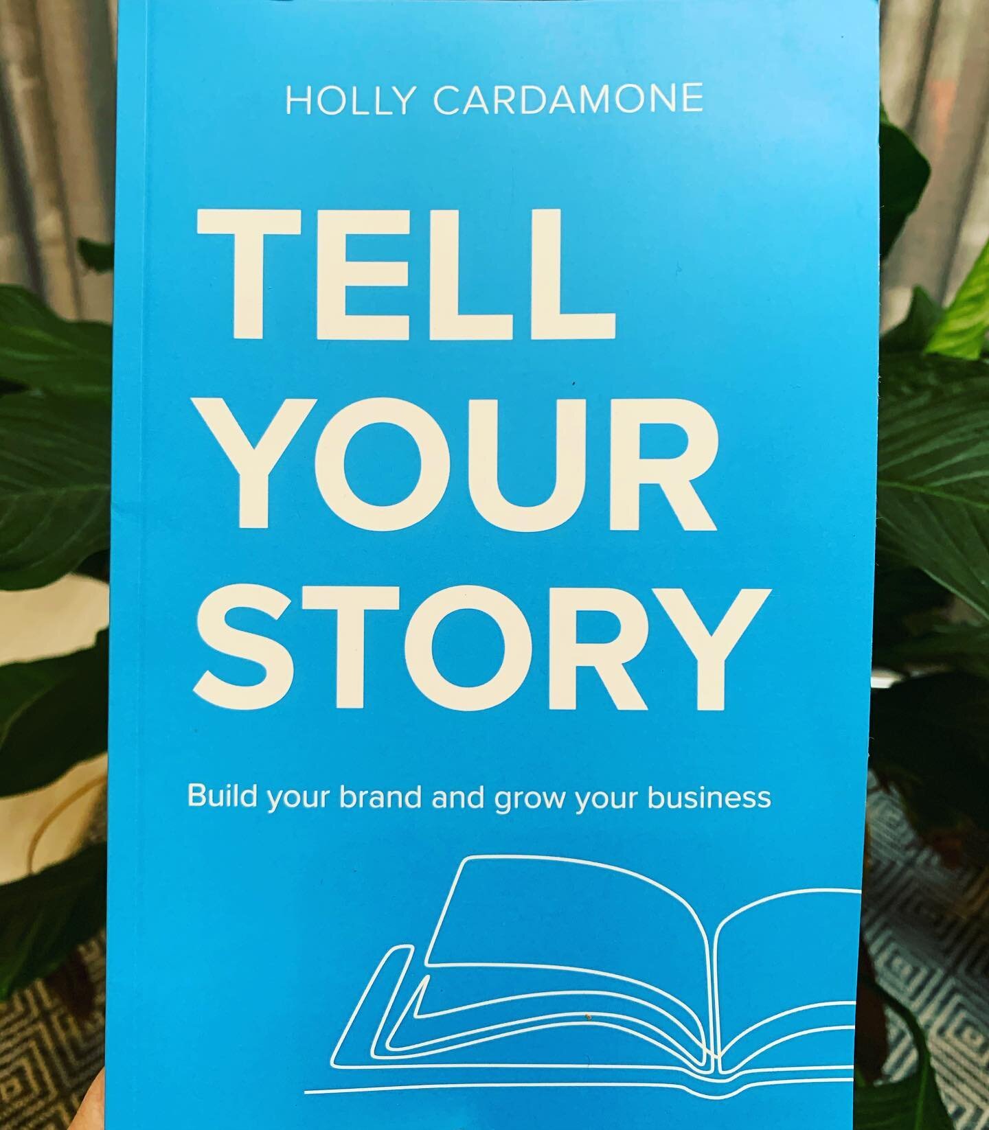 Best surprise this morning.... found this amazing gift on my desk.  Can&rsquo;t wait to read it! 

Want help telling your story.... then Holly from @blue51_holly is your person.  Love working with you Holly ❤️