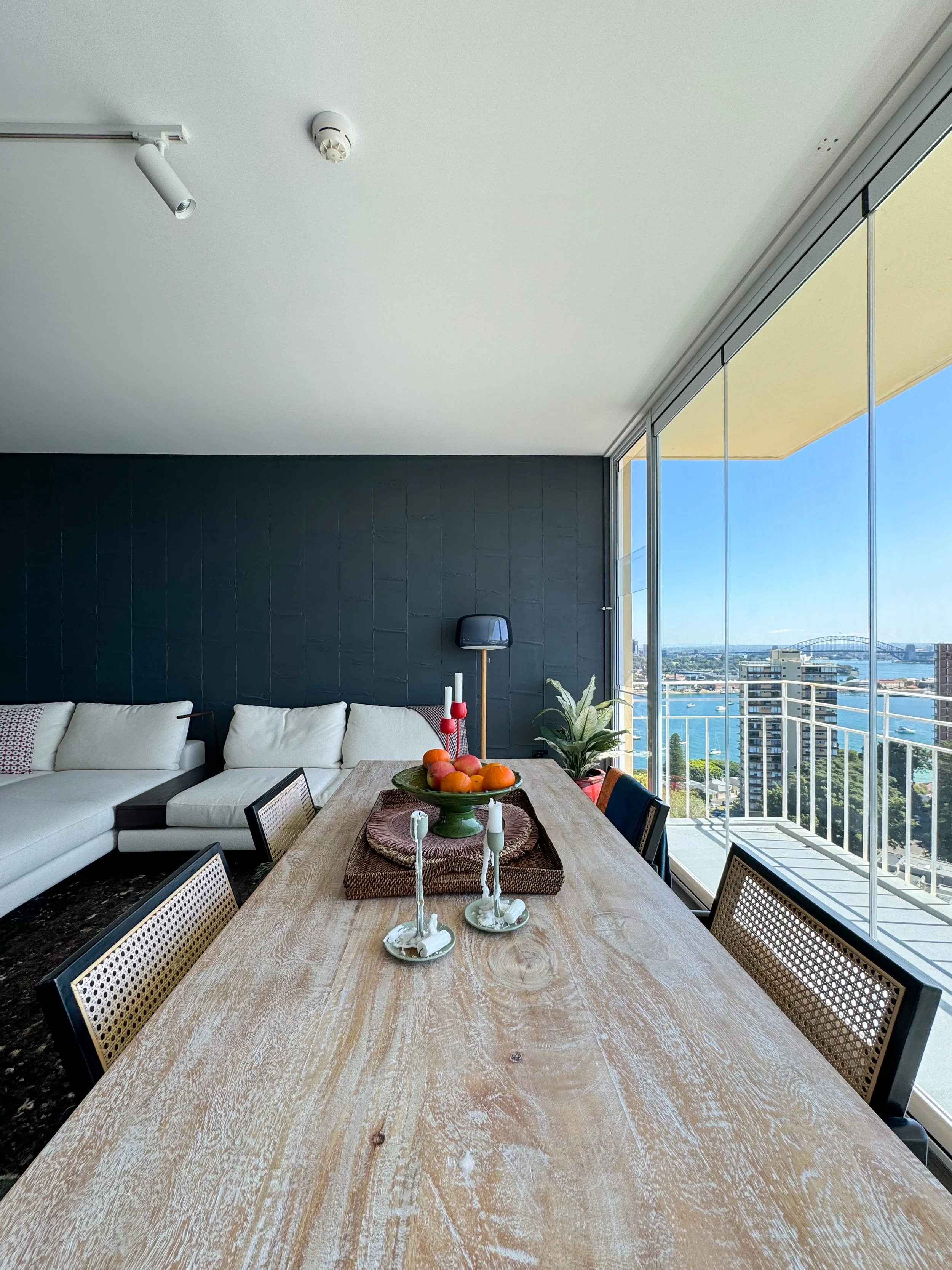 harbourview-apartment-homes-sydney-spiralarchitectslab-interior02.jpg