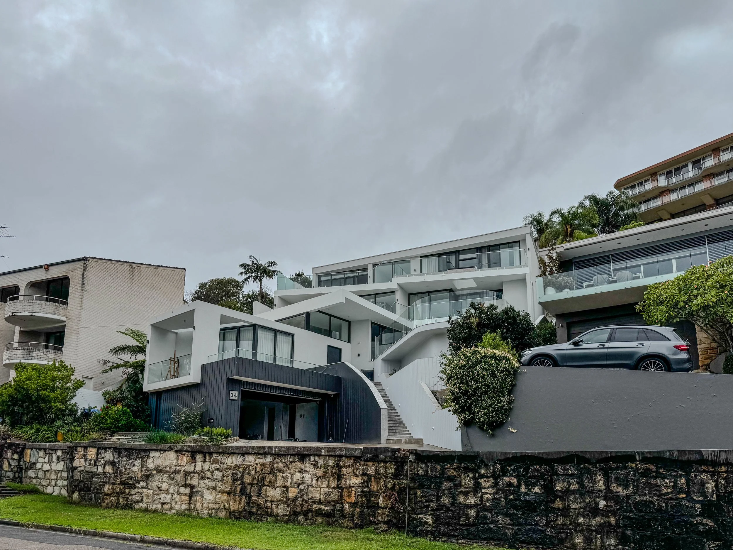 stacked-house-homes-sydney-spiralarchitectslab-exterior-02.jpeg