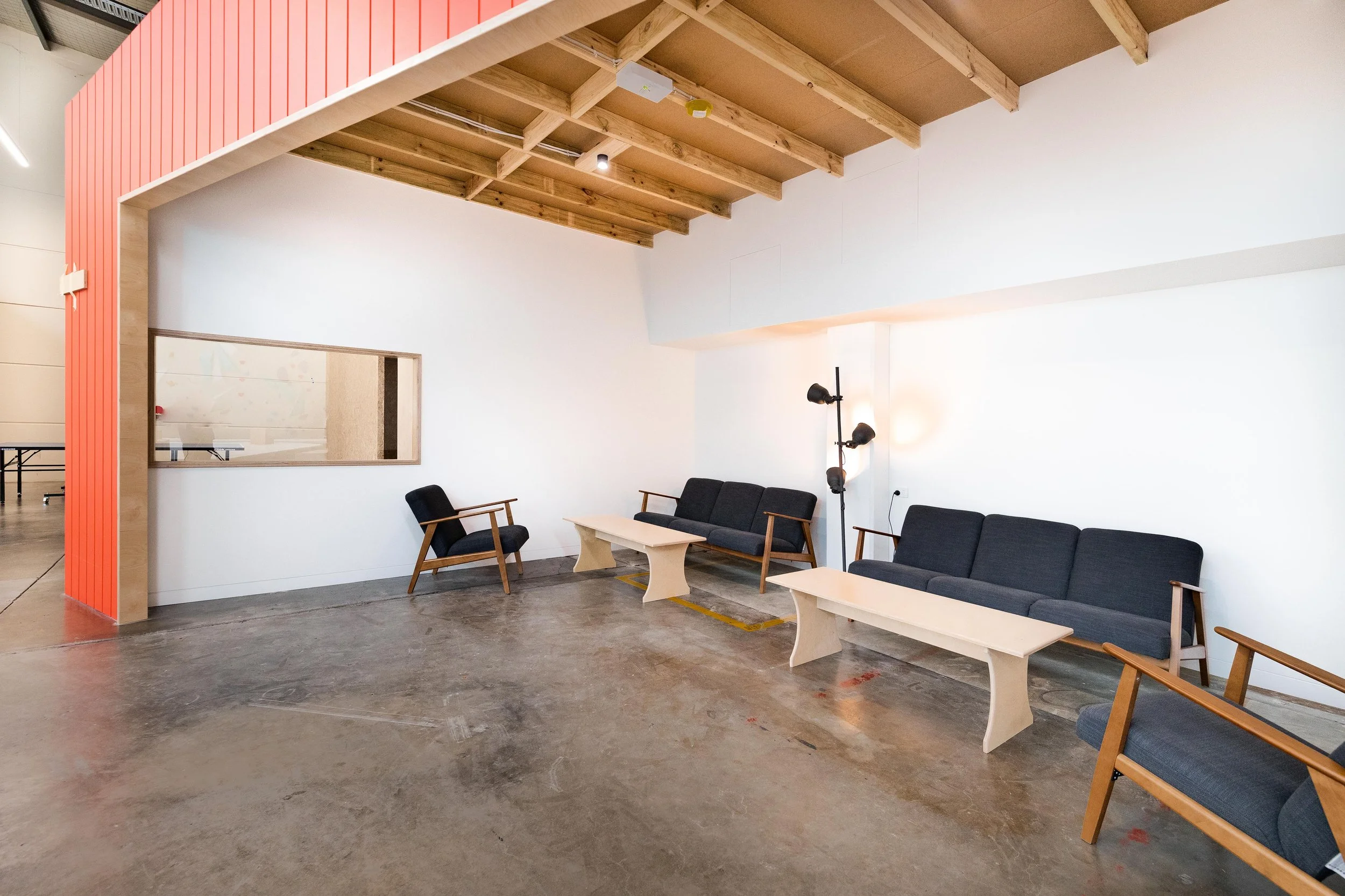 blochaus-gym-commercial-sydney-spiralarchitectslab-interior-05.jpg