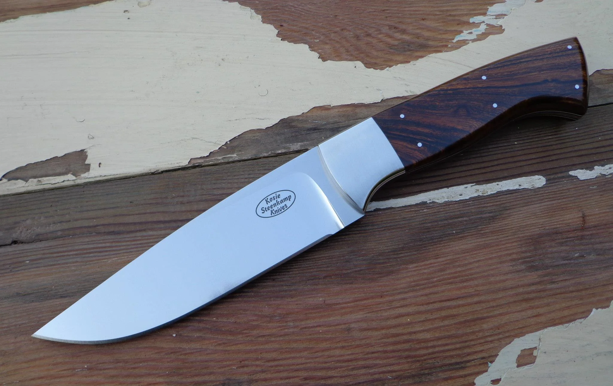 Big Hunter, Blade - Böhler N690, Handle - 304 Stainless Steel and Arizona Desert Ironwood.