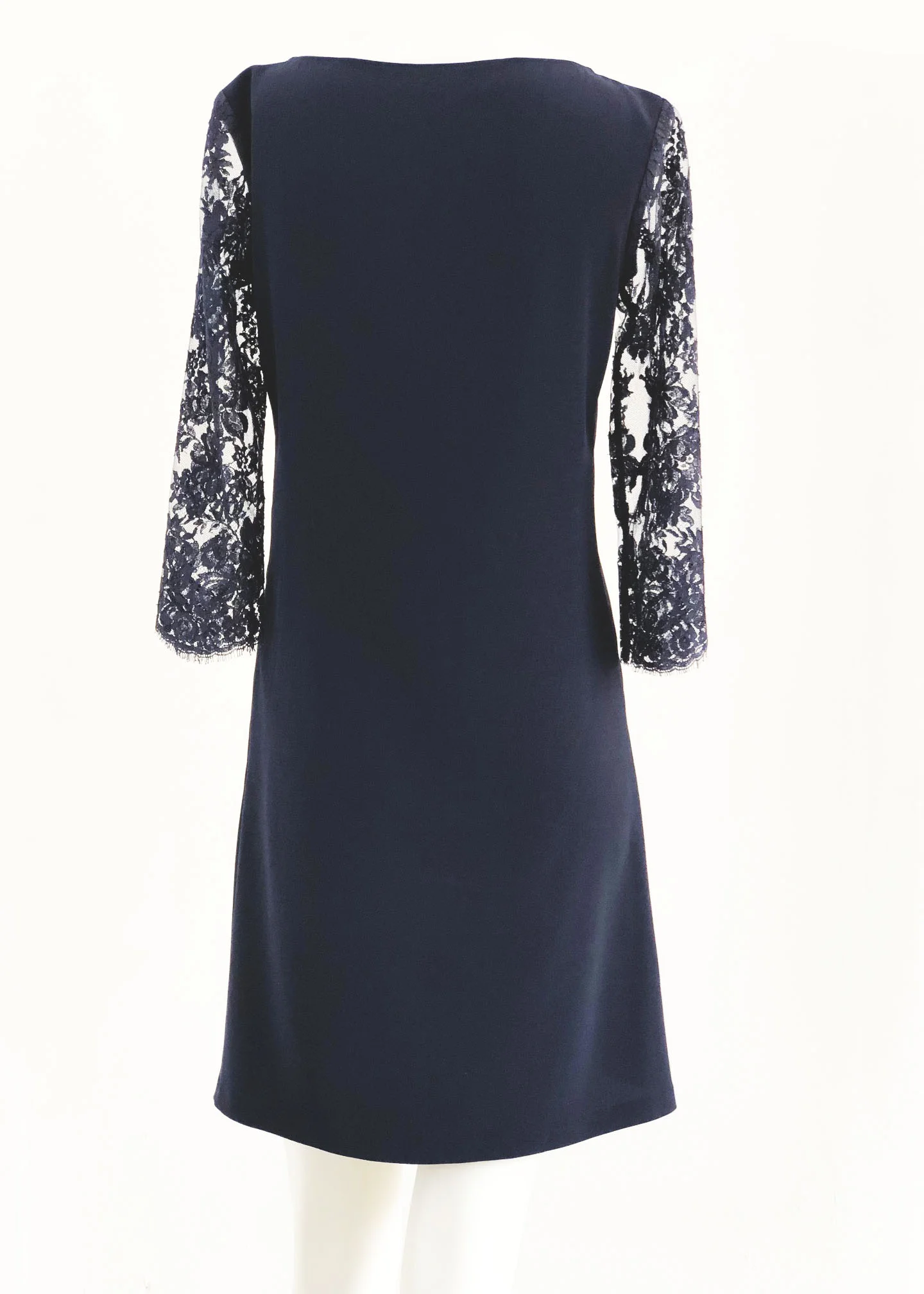 JMM Robe numero 27 dos.jpg
