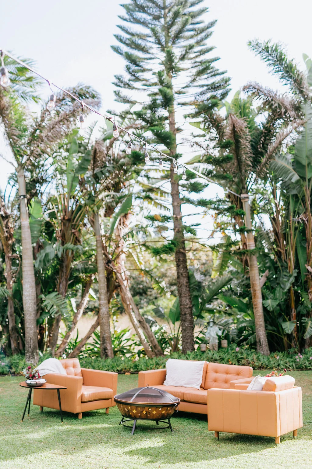 Cocktail Hour | Lanai Hawaii Wedding | Jenna Lee Pictures | Destination Wedding Planner | Unveiled Hawaii