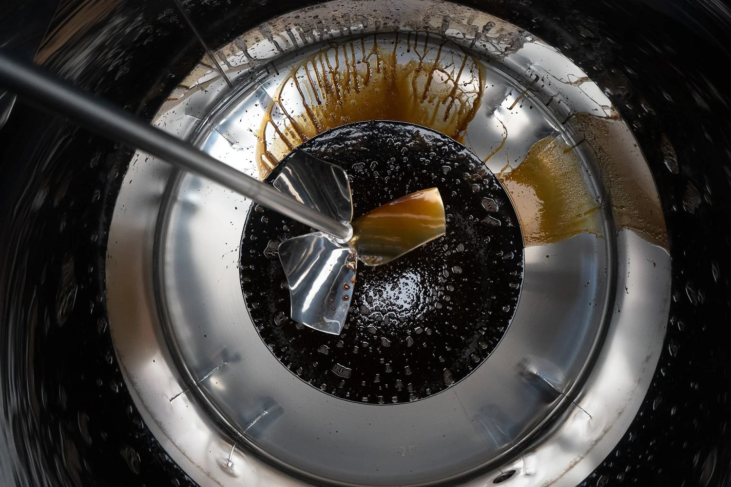 The process of making our award winning Scottish rums fermenting
