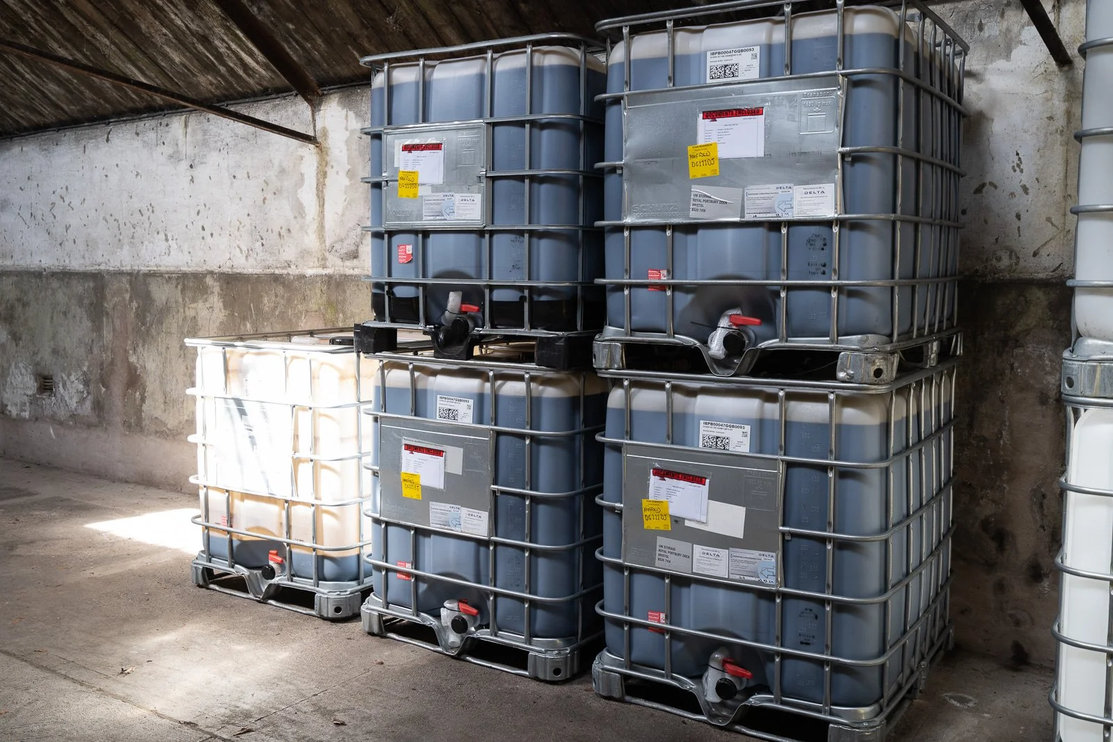 The process of making our award winning Scottish rums fermenting