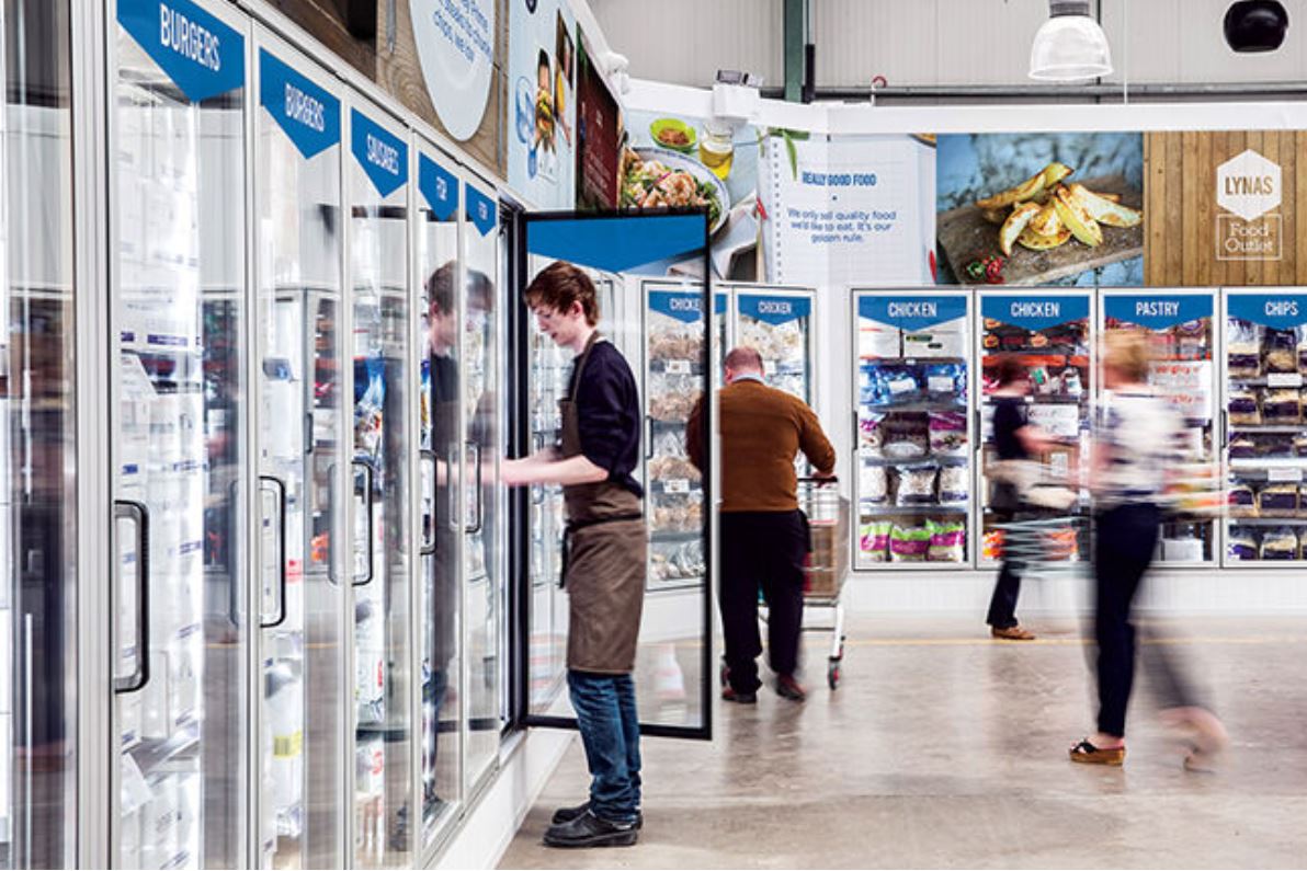 Lynas Food Outlets 01 - Montgomery Irwin Architects.JPG