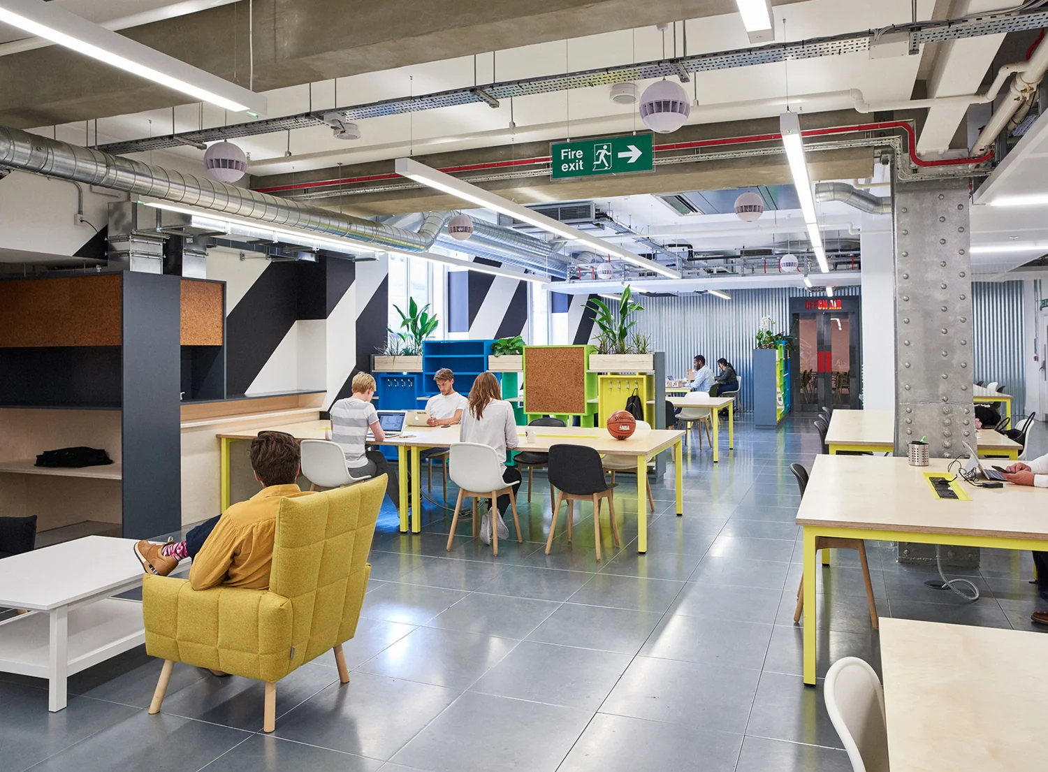 Huckletree_RHE_JMS-16_0000 copy2.jpg