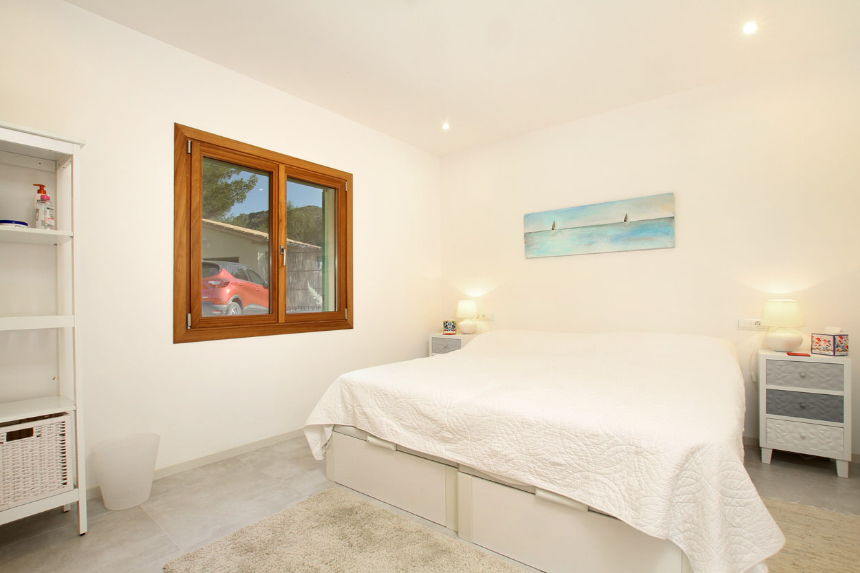 Bedroom one on the first floor has en-suite access to bathroom one