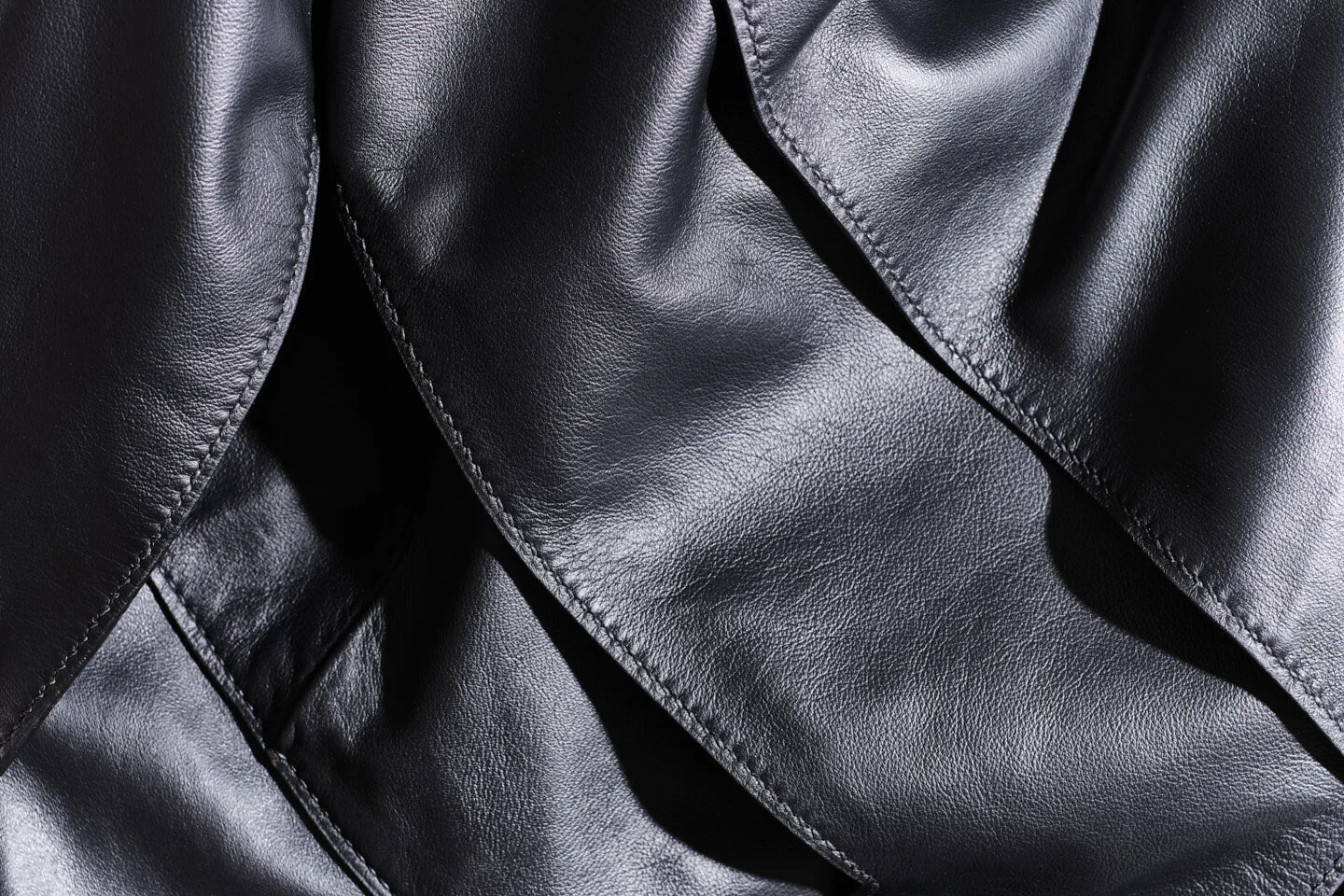 T0601 087 Willows leather 1.jpg