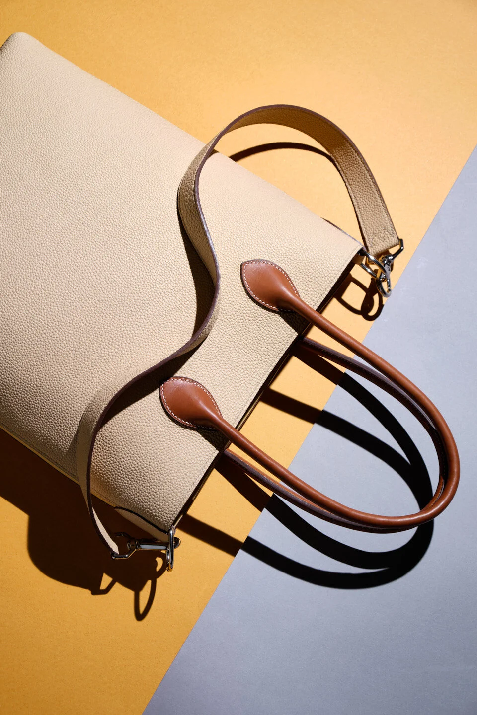 T0318 084 Willowsleather 1.jpg