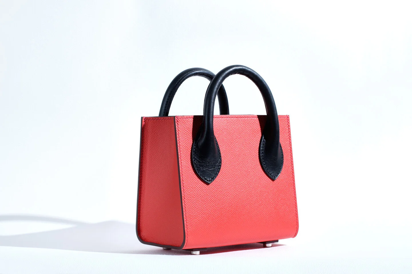 T0121 010 Willowsleather 1.jpg