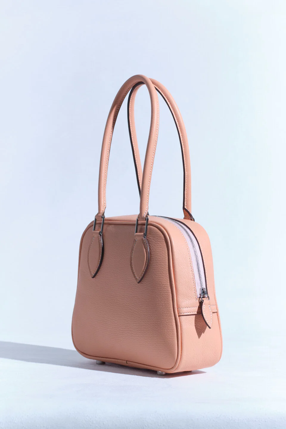 T0922 018 Willows Leather 1.jpg