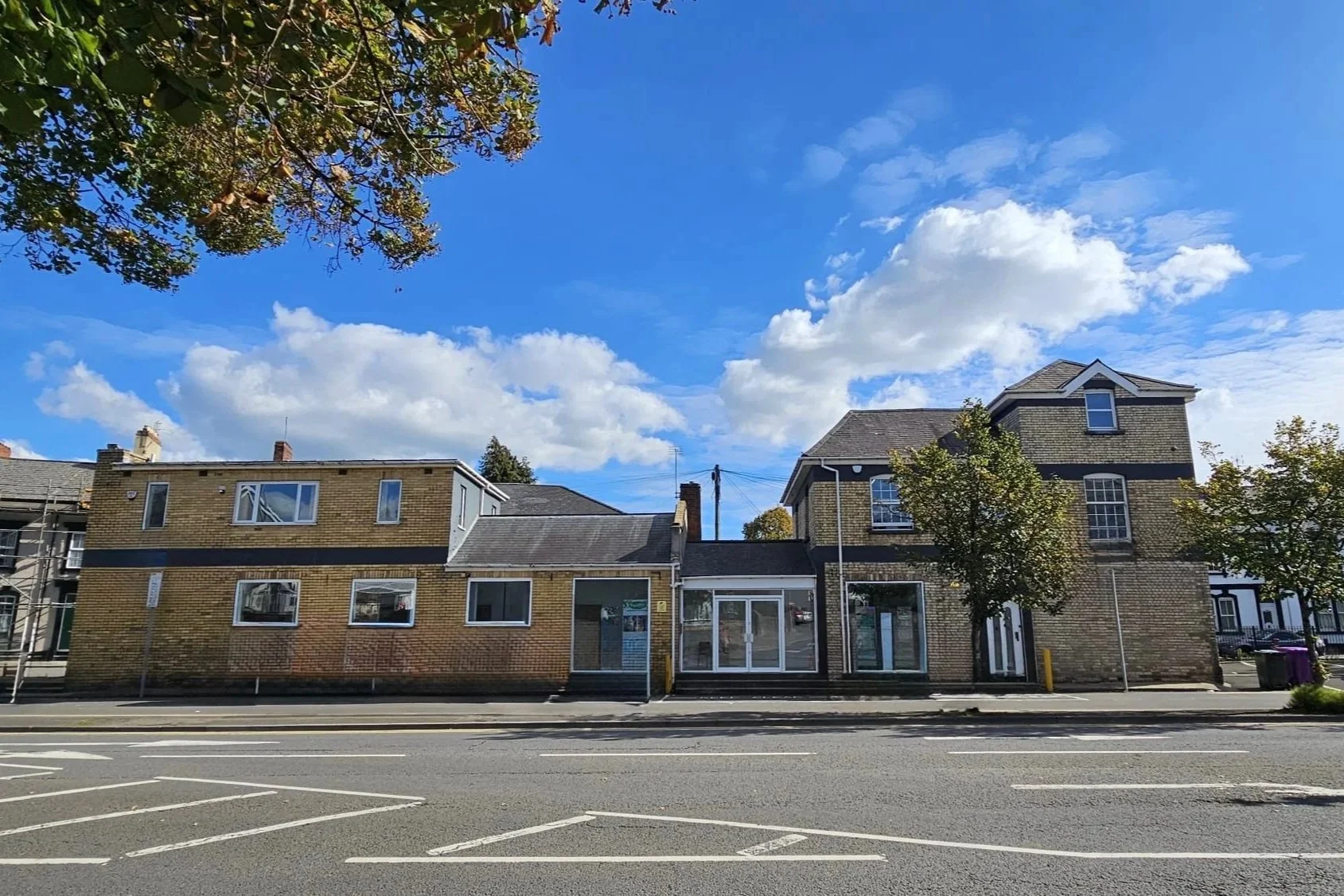 1 Cardiff Road