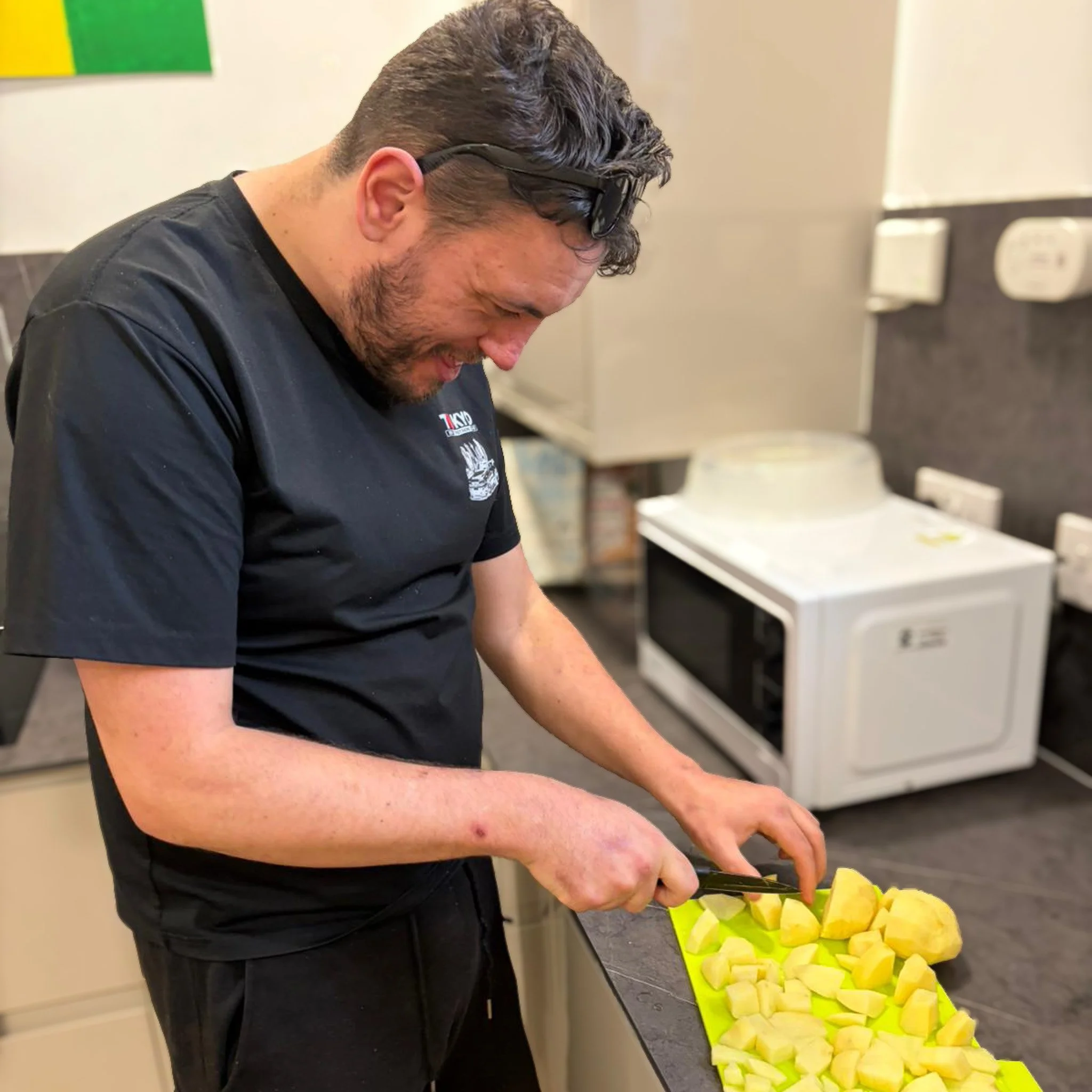 Llewllwyn Chopping.jpg