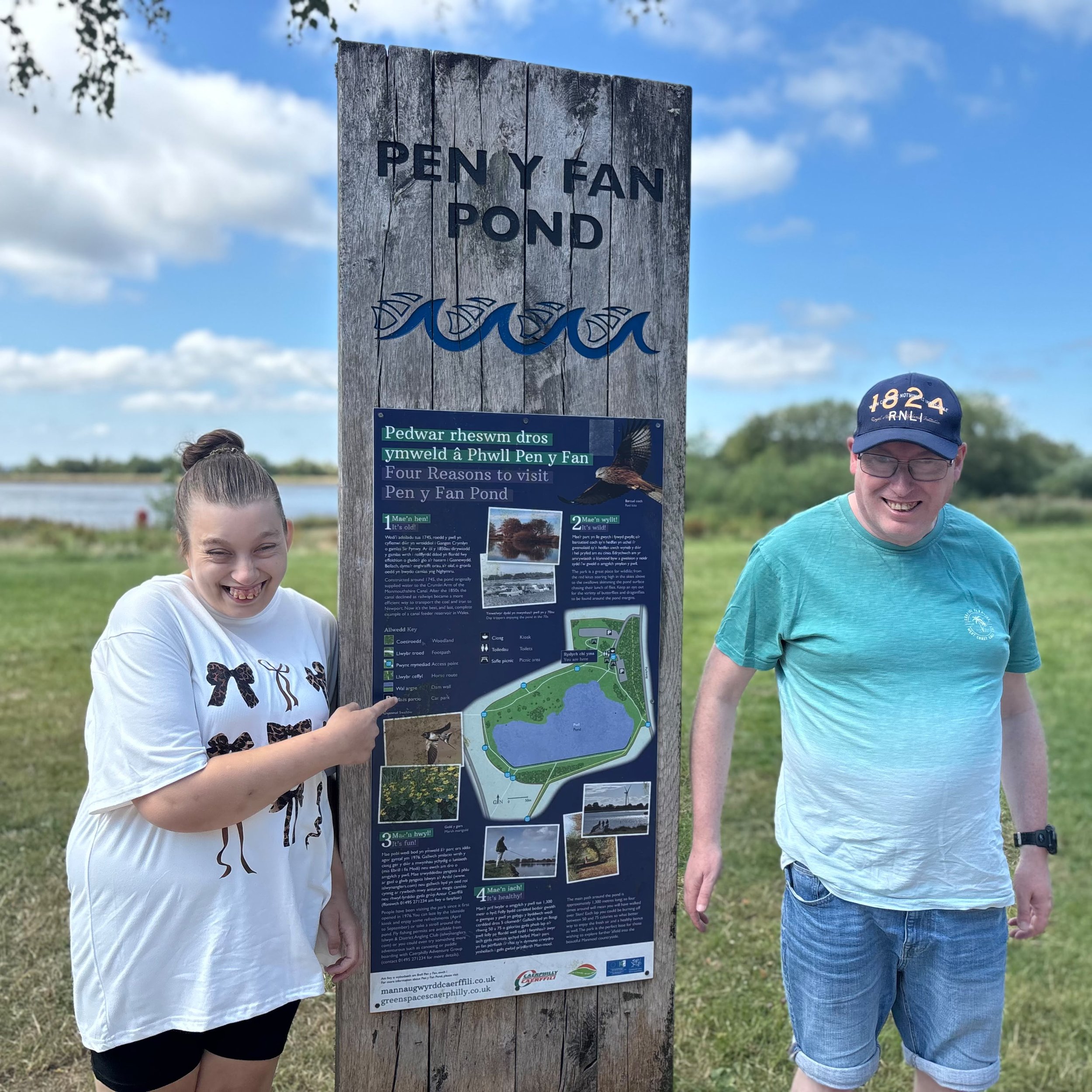 Chelsea And Dave Lakes.jpg