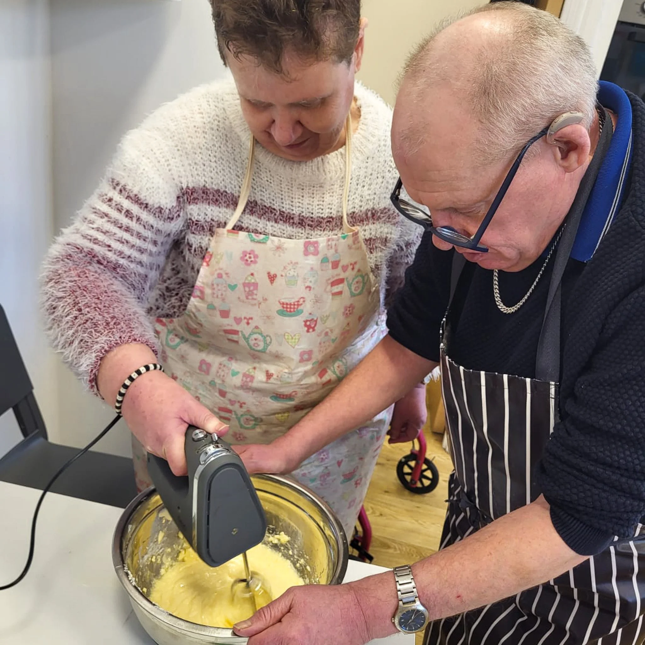 Dave and Ruth Mixing.jpg