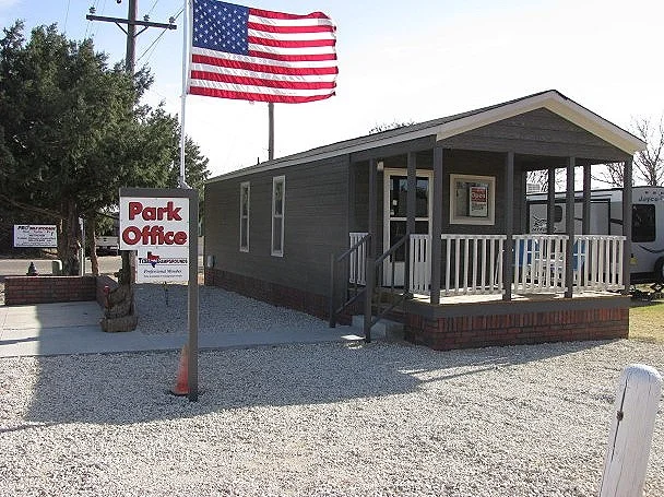 Shallowater Mobile Home and RV Park RV park in Shallowater, TX (photo 1)