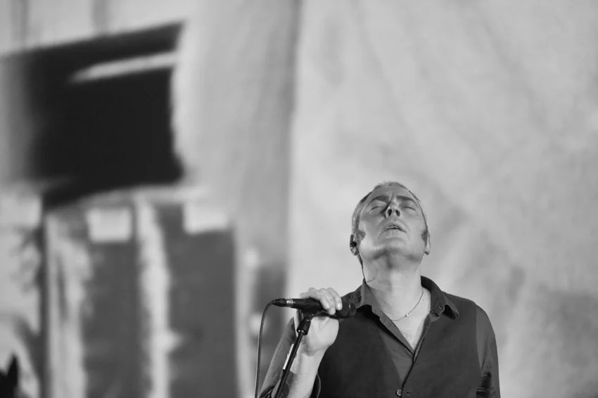 Tindersticks SophieJarry StEustache068.jpg