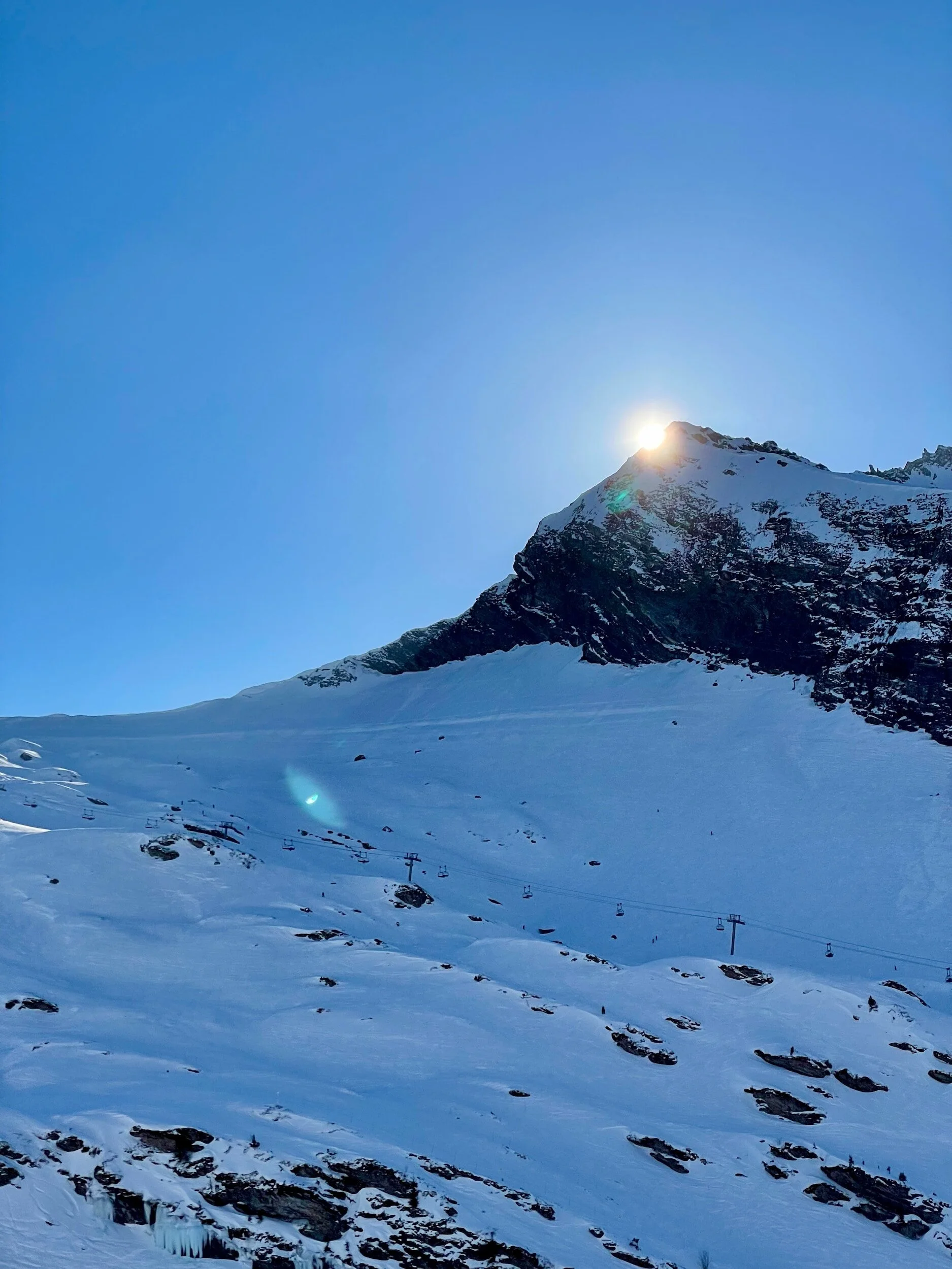 Avoriaz: Where the Slopes are as Cool as the Après-Ski